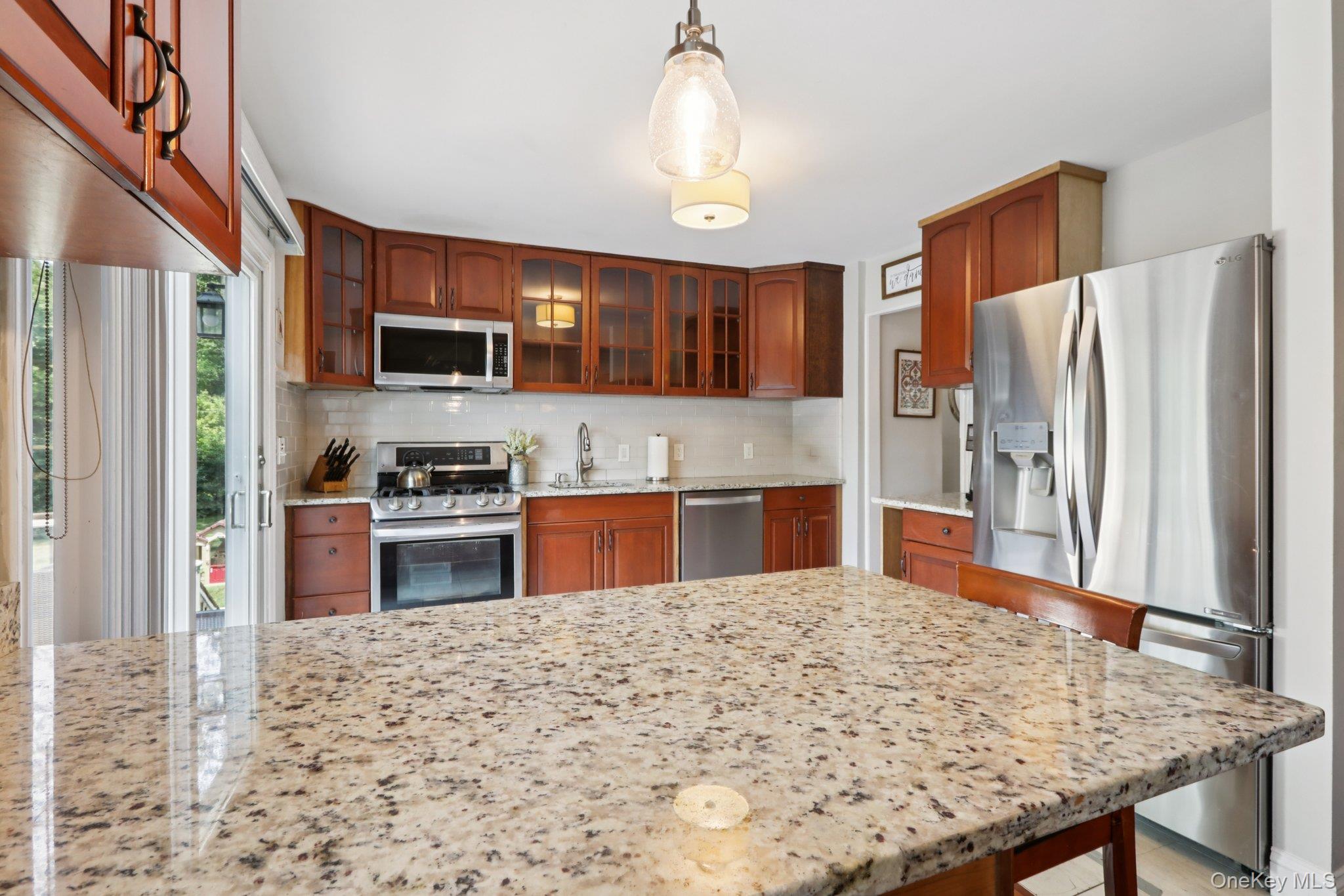 #5 photo, 961 Tilton Road, Valley Cottage , NY 10989