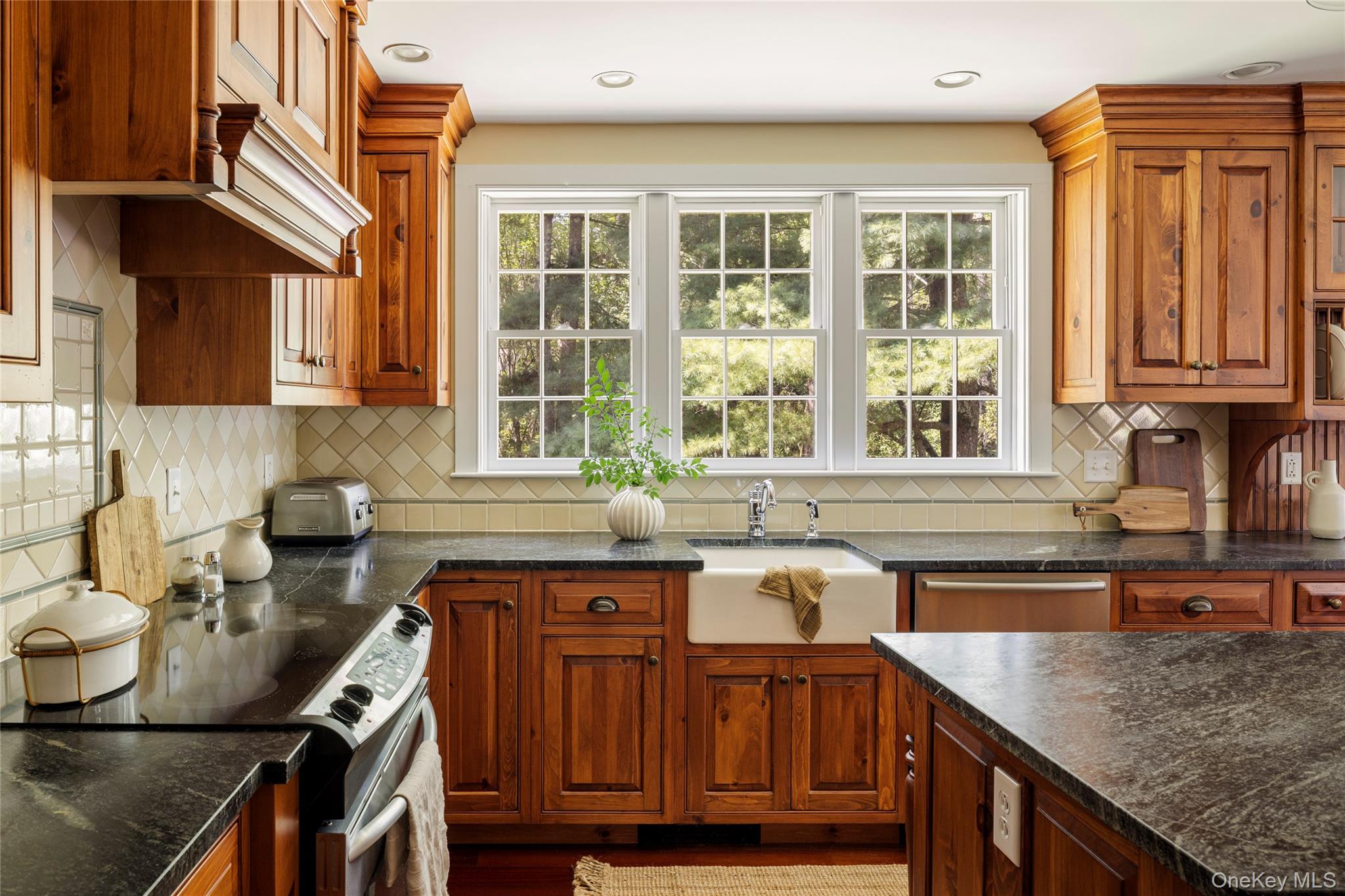 #8 photo, 28 Green Brook Drive, Chatham , NY 12024