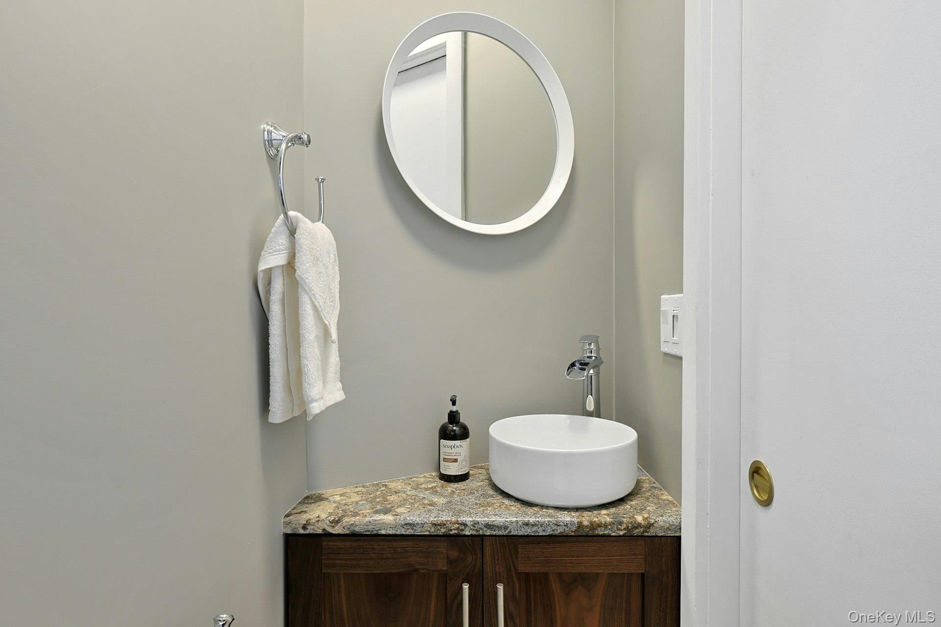 #12 photo, 200 Fort Hill Road, Scarsdale , NY 10583