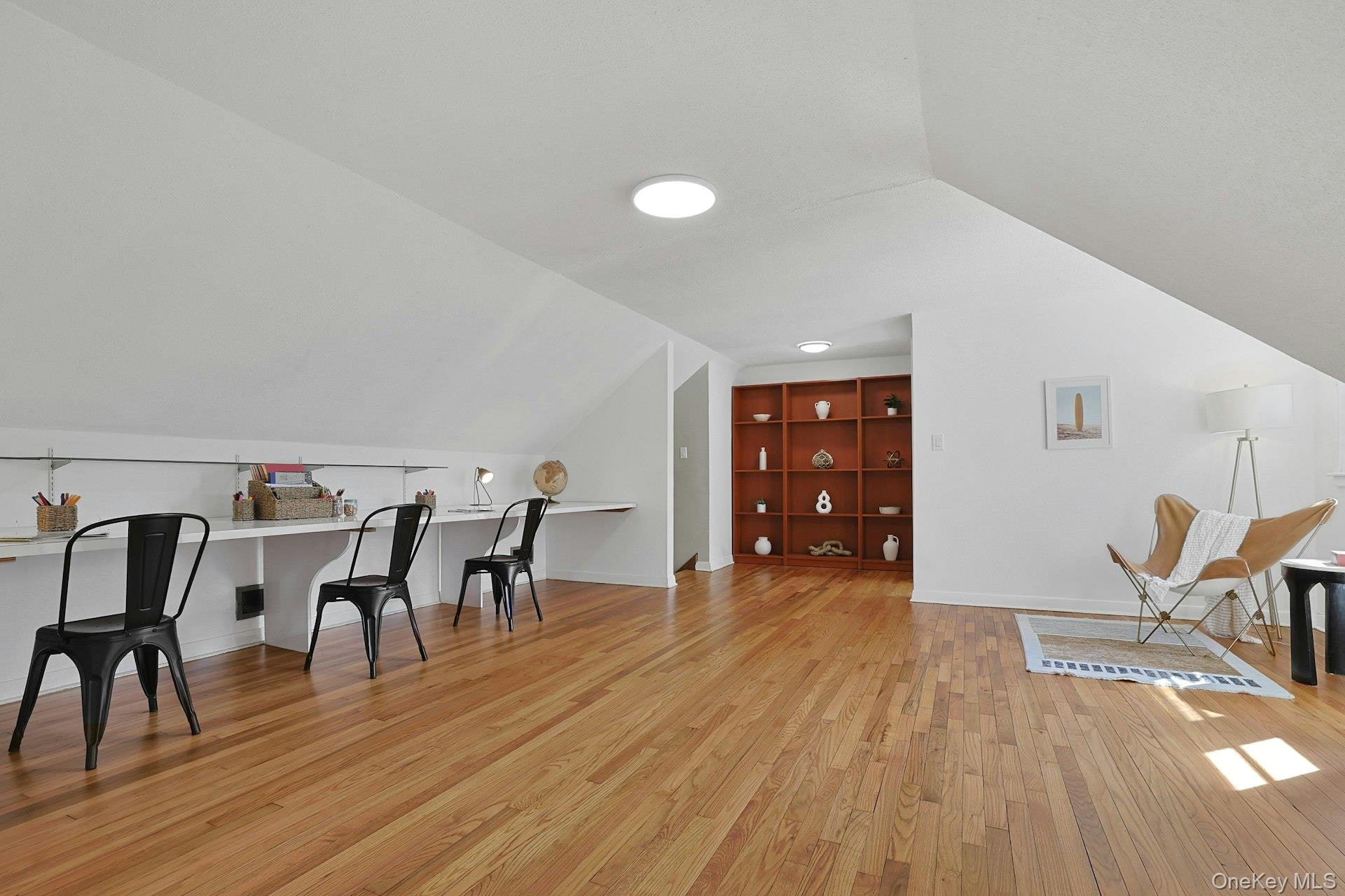 #20 photo, 200 Fort Hill Road, Scarsdale , NY 10583