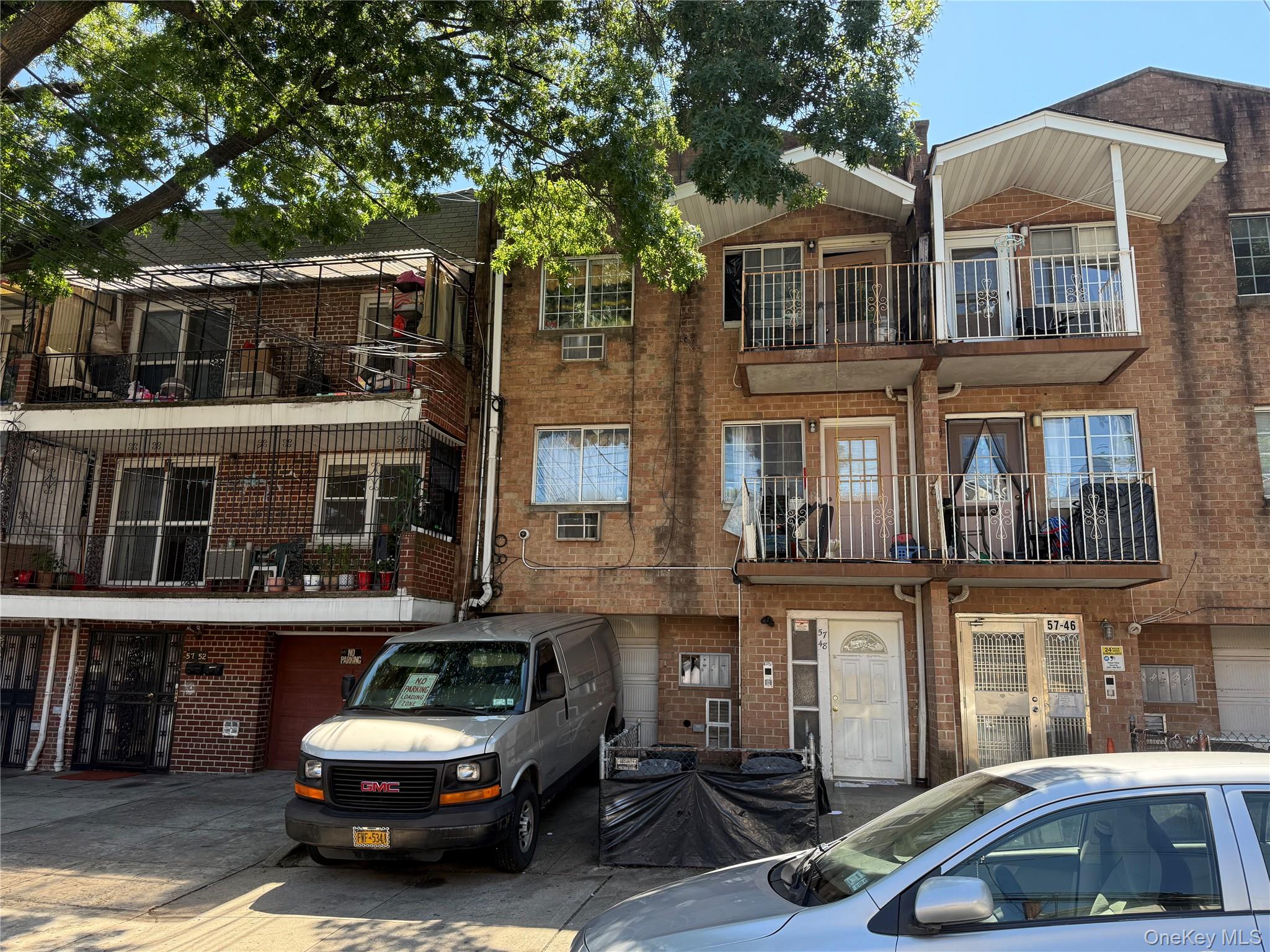 #4 photo, 5748 Van Doren Street, クイーンズ区 Corona , NY 11368