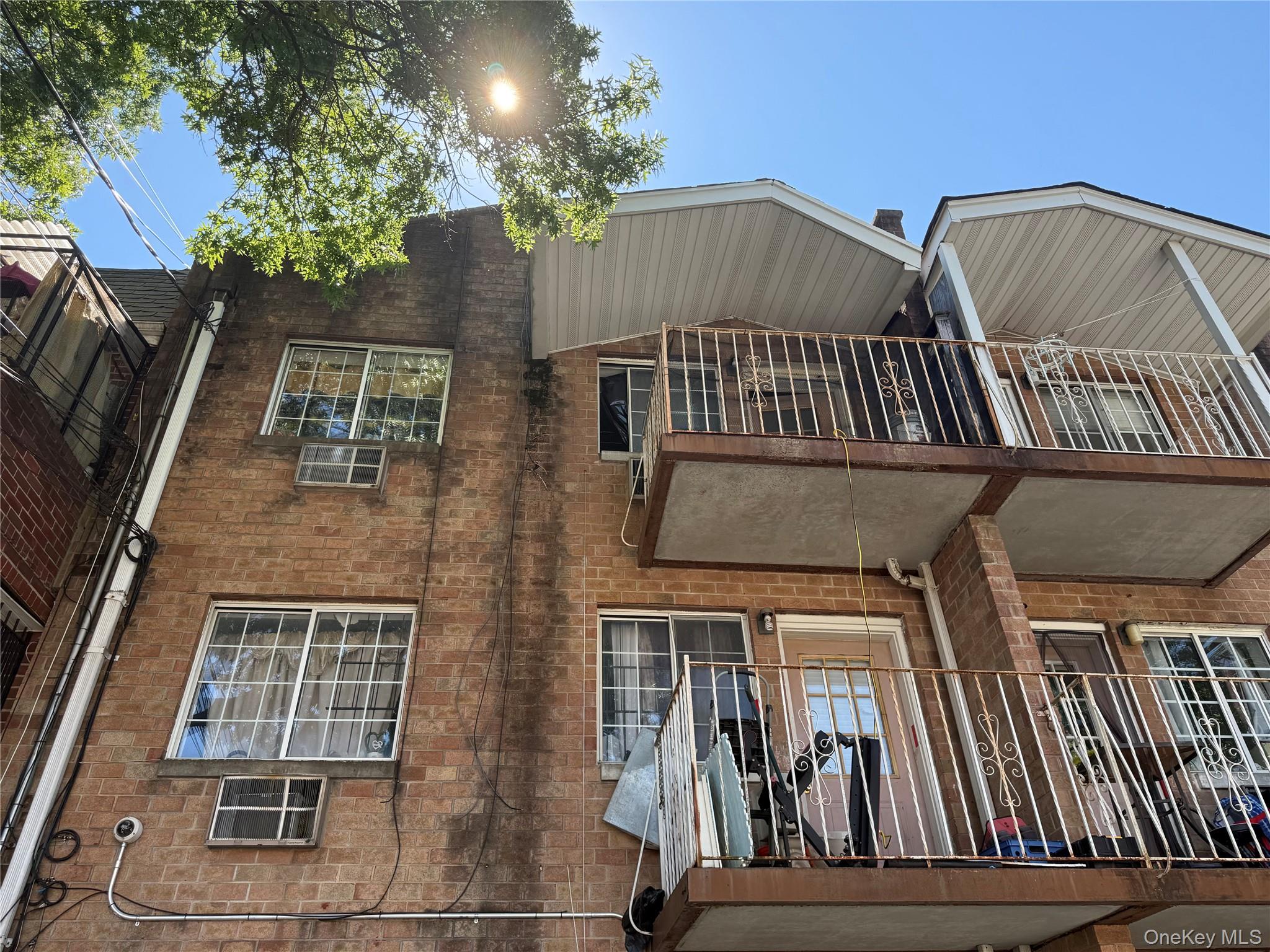 #6 photo, 5748 Van Doren Street, クイーンズ区 Corona , NY 11368