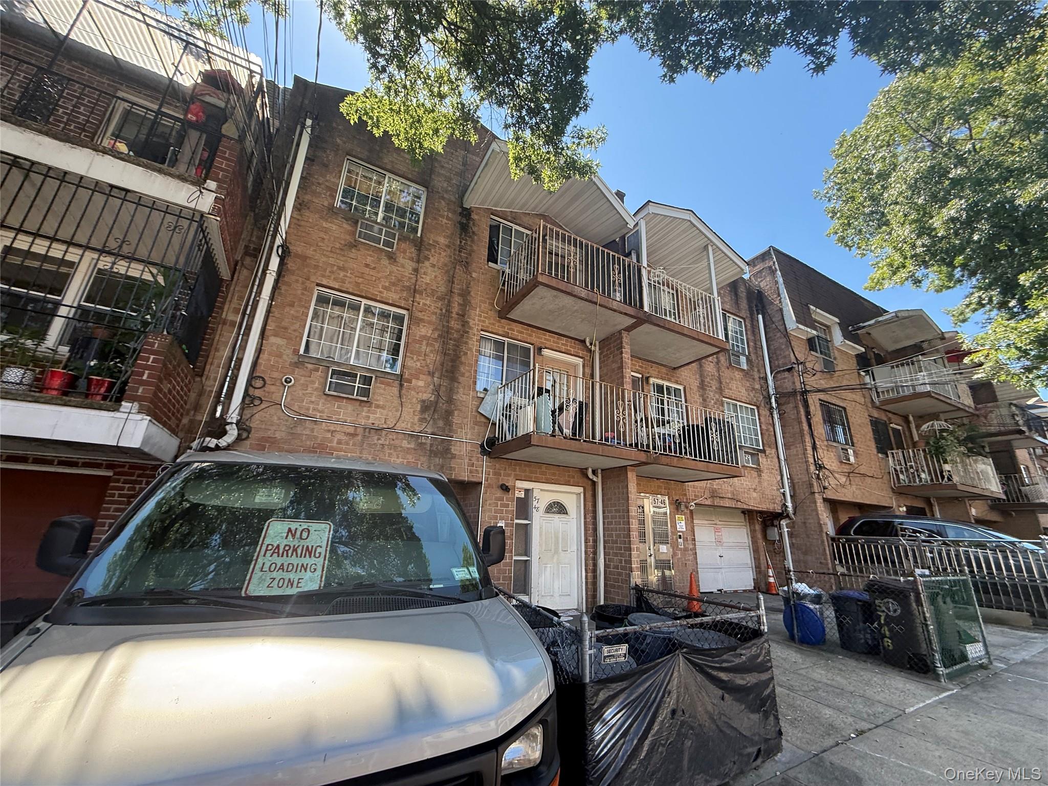 #7 photo, 5748 Van Doren Street, クイーンズ区 Corona , NY 11368