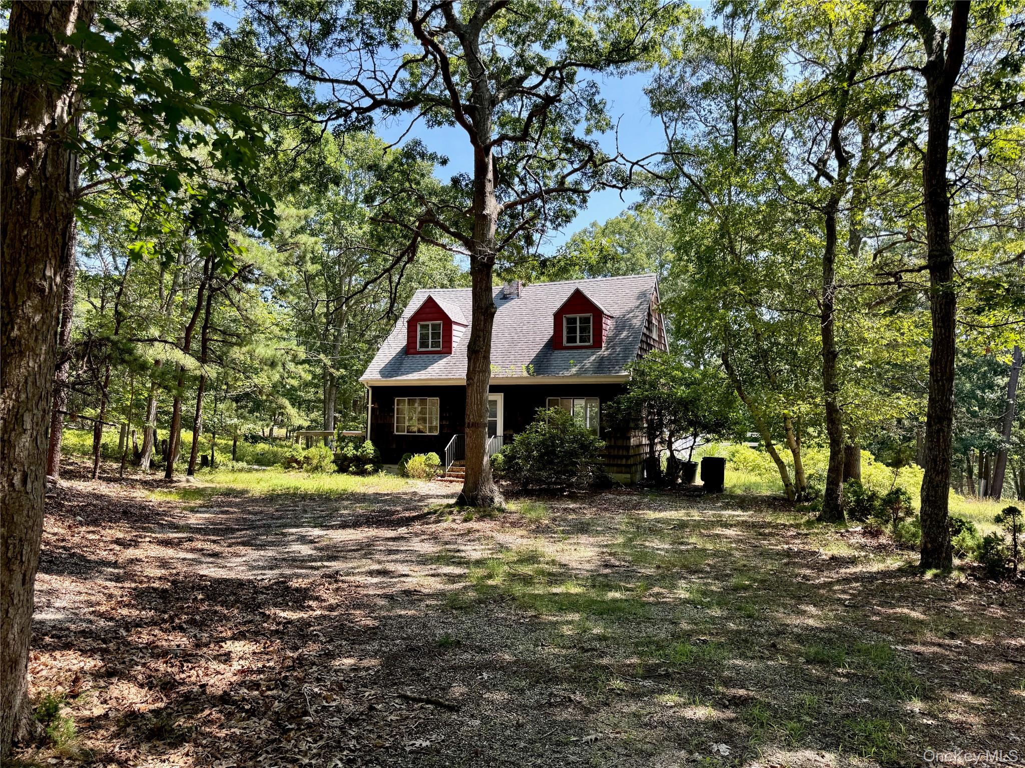 #2 photo, 17 Sheridan Road, Hampton Bays , NY 11946