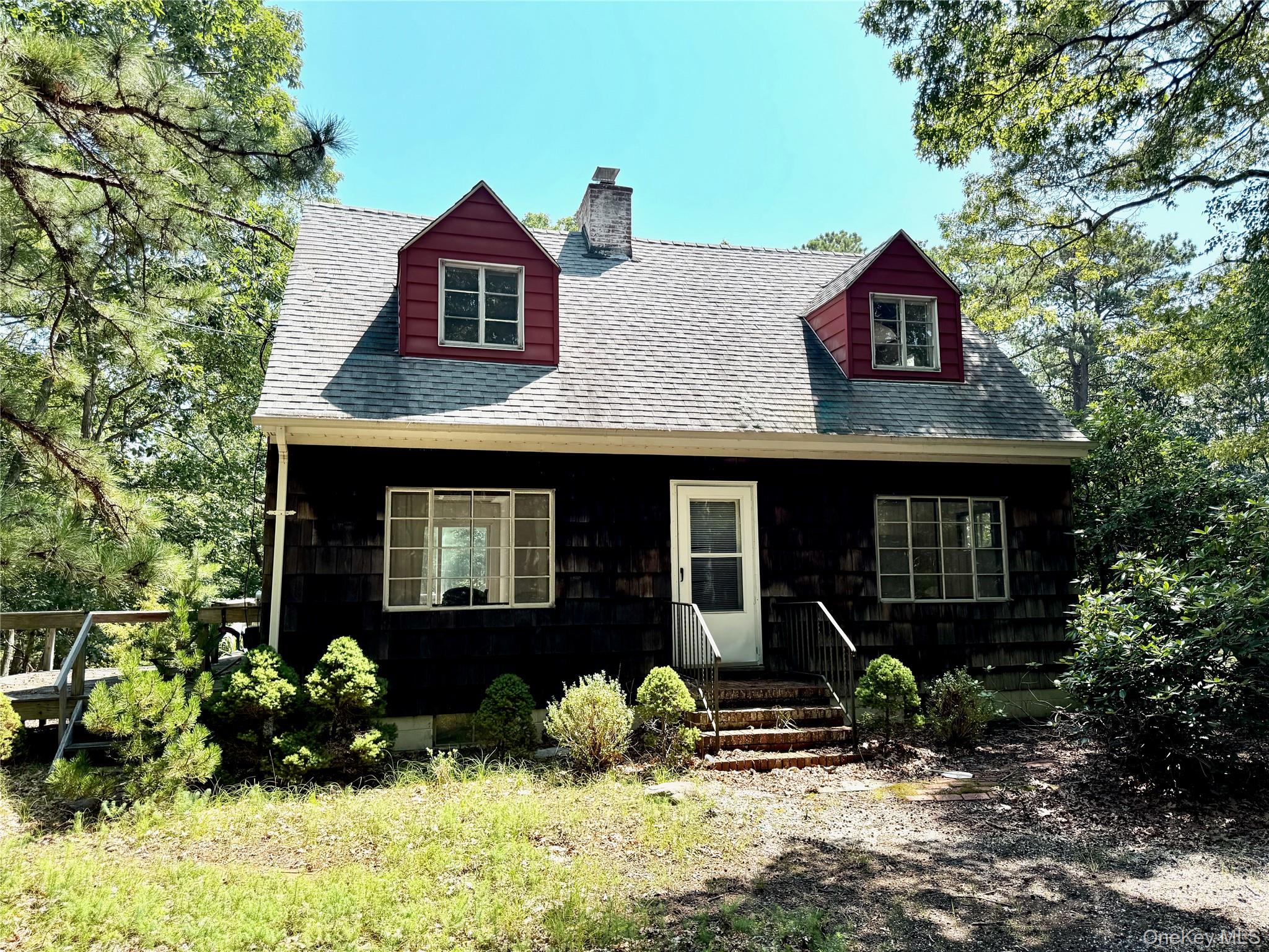 #3 photo, 17 Sheridan Road, Hampton Bays , NY 11946