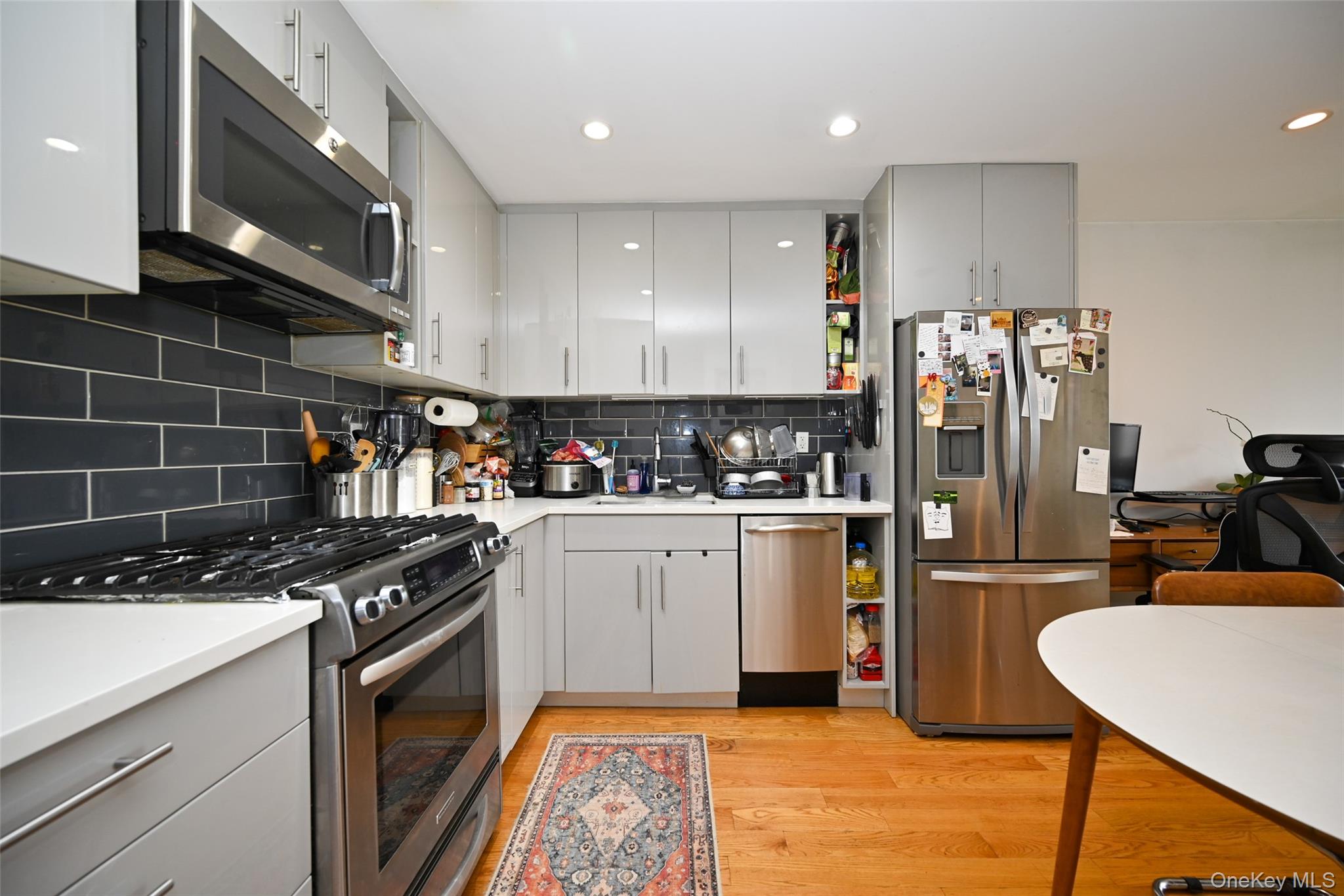 #8 photo, 6334 Fresh Pond Road, クイーンズ区 Ridgewood , NY 11385