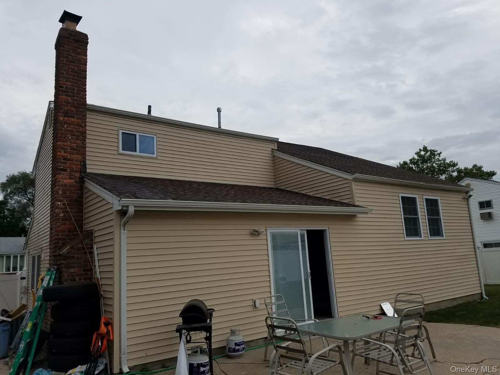 #3 photo, 170 Root Avenue, サフォーク郡 Central Islip , NY 11722