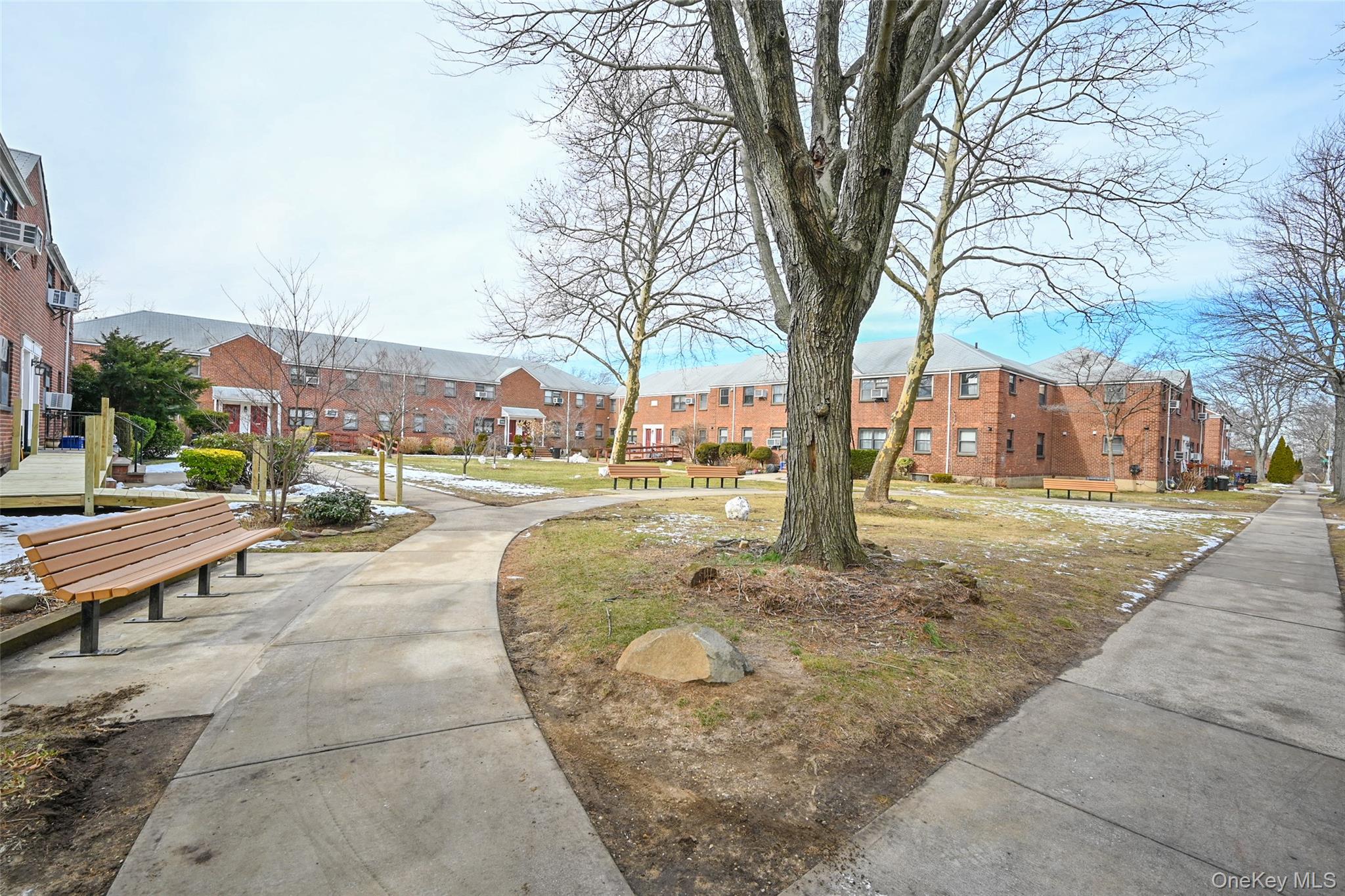 #19 photo, 21-38 202 Street, Bayside , NY 11360