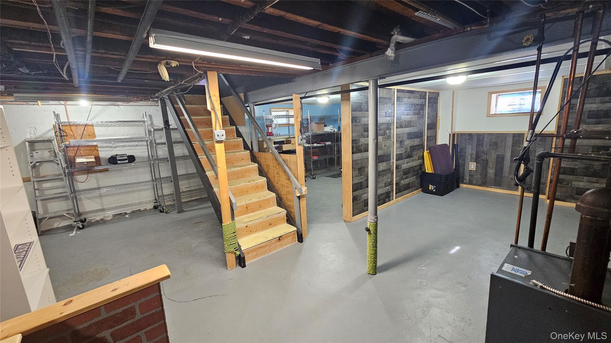 #18 photo, 956 Hillside Boulevard, ナッソー郡 New Hyde Park , NY 11040