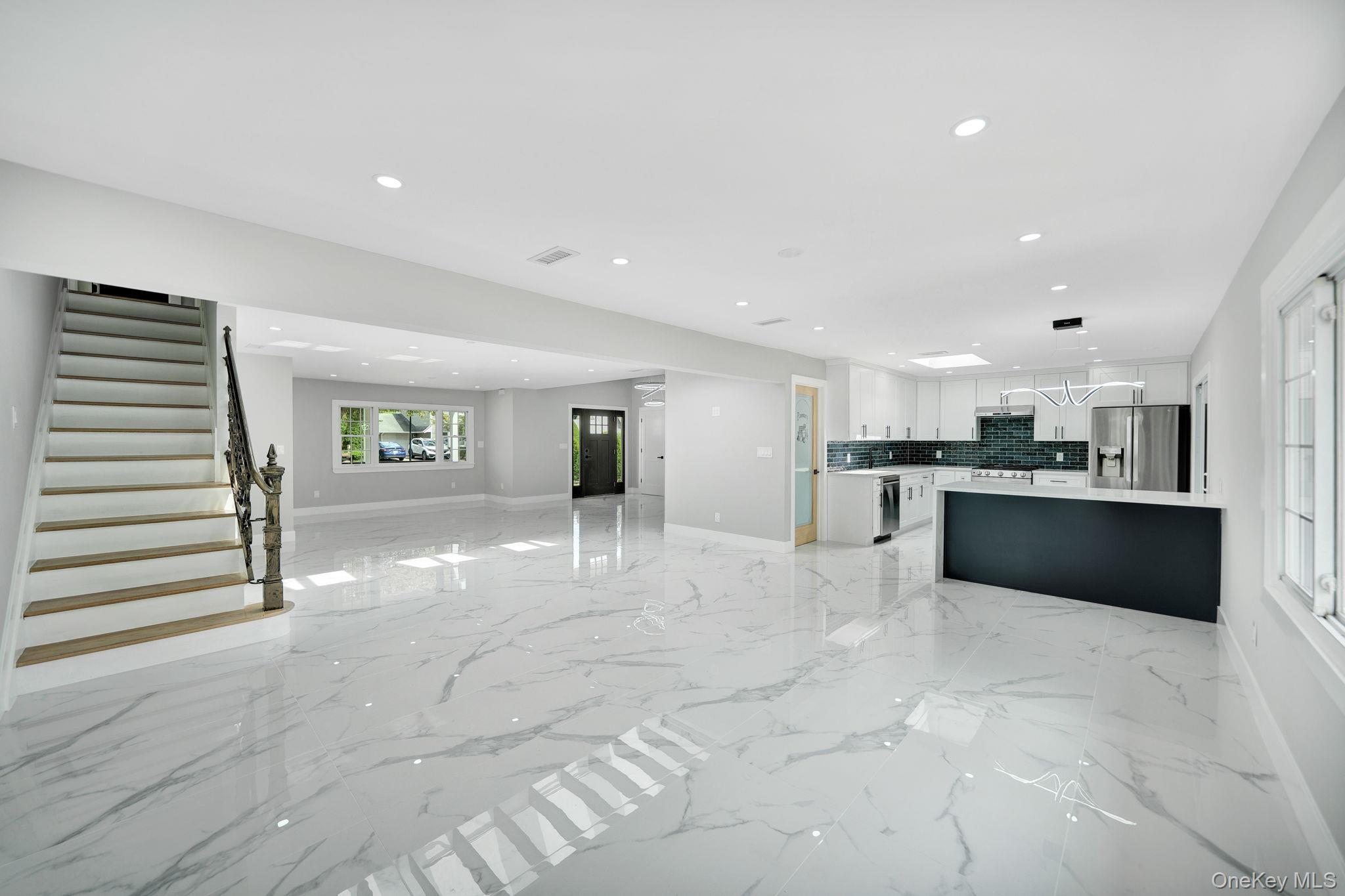 #11 photo, 18 Mist Lane, Westbury , NY 11590