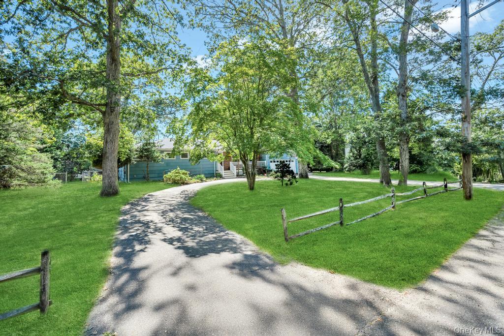 #3 photo, 12 Inwood Road, サフォーク郡 Center Moriches , NY 11934