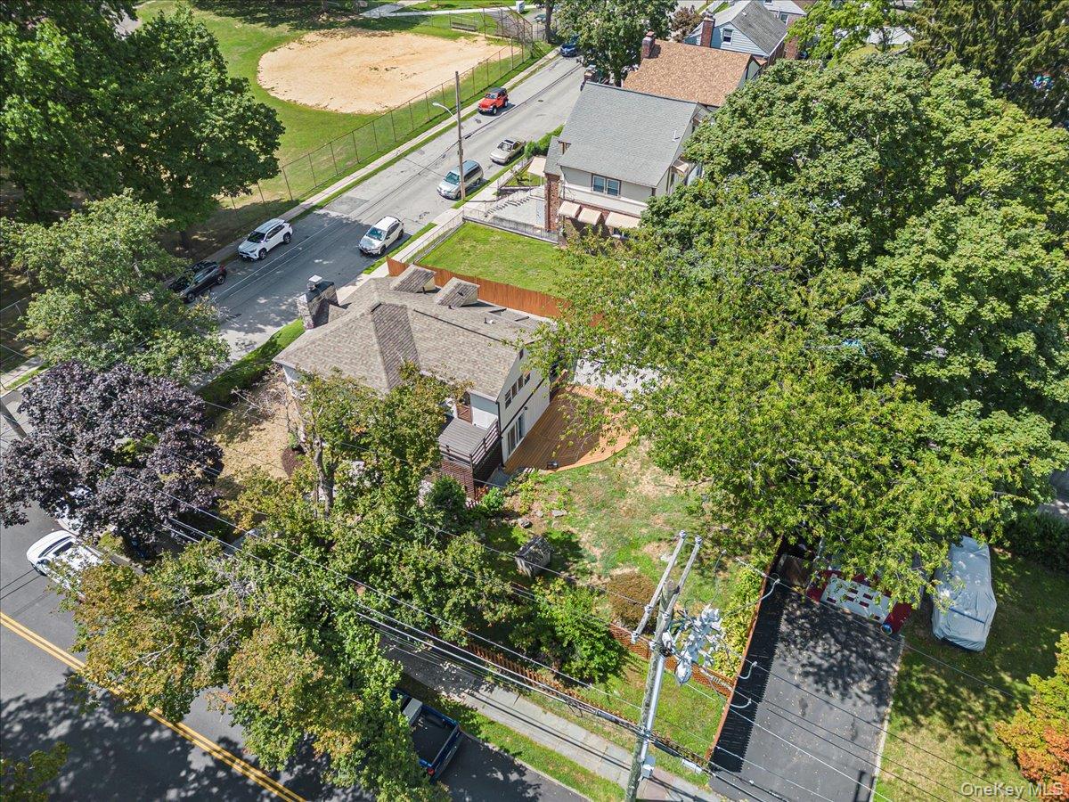 #2 photo, 549 Park Avenue, Yonkers , NY 10703