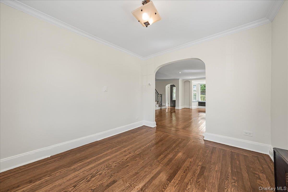 #20 photo, 549 Park Avenue, Yonkers , NY 10703