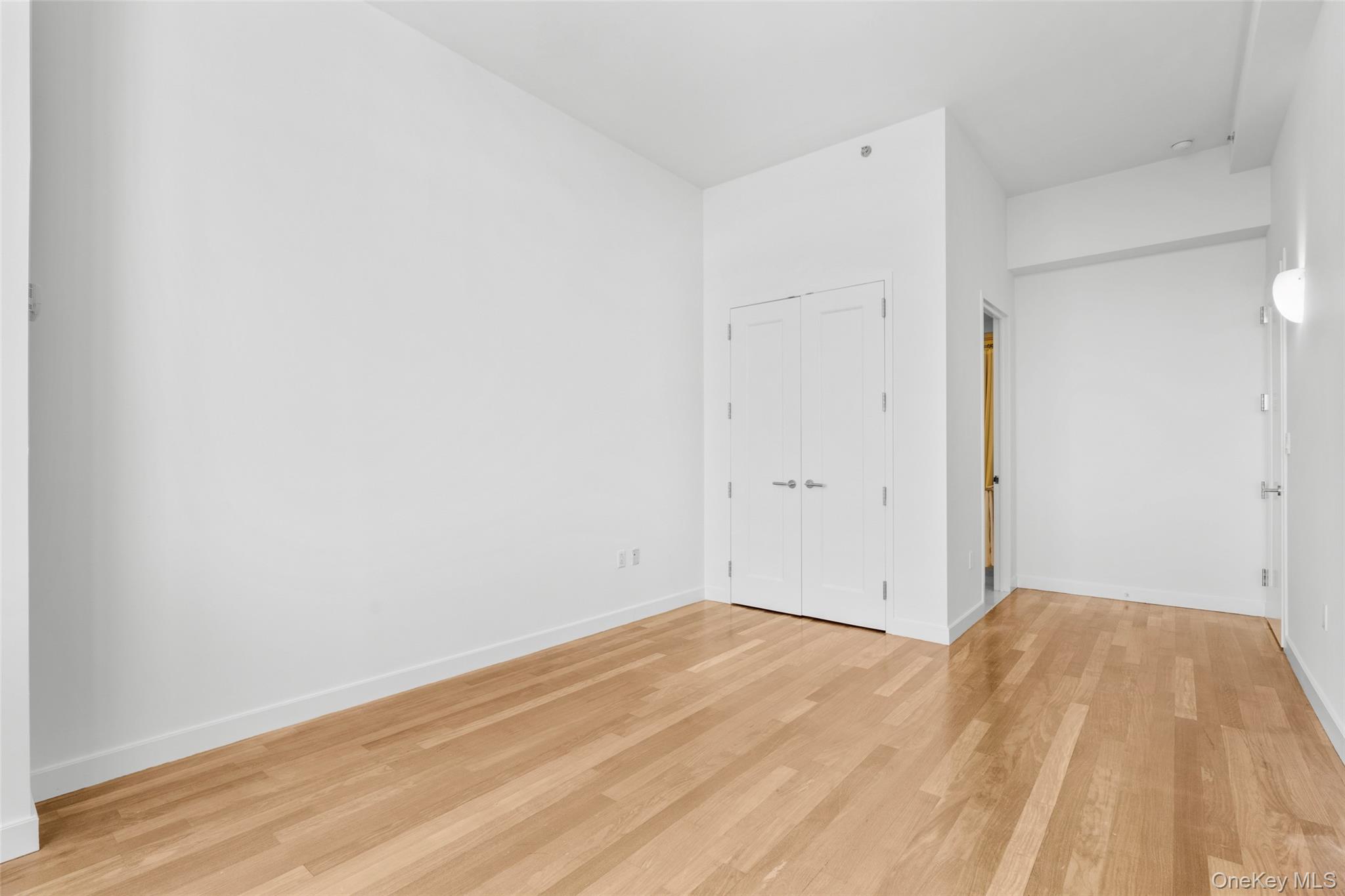 #17 photo, 10 City Place, White Plains , NY 10601