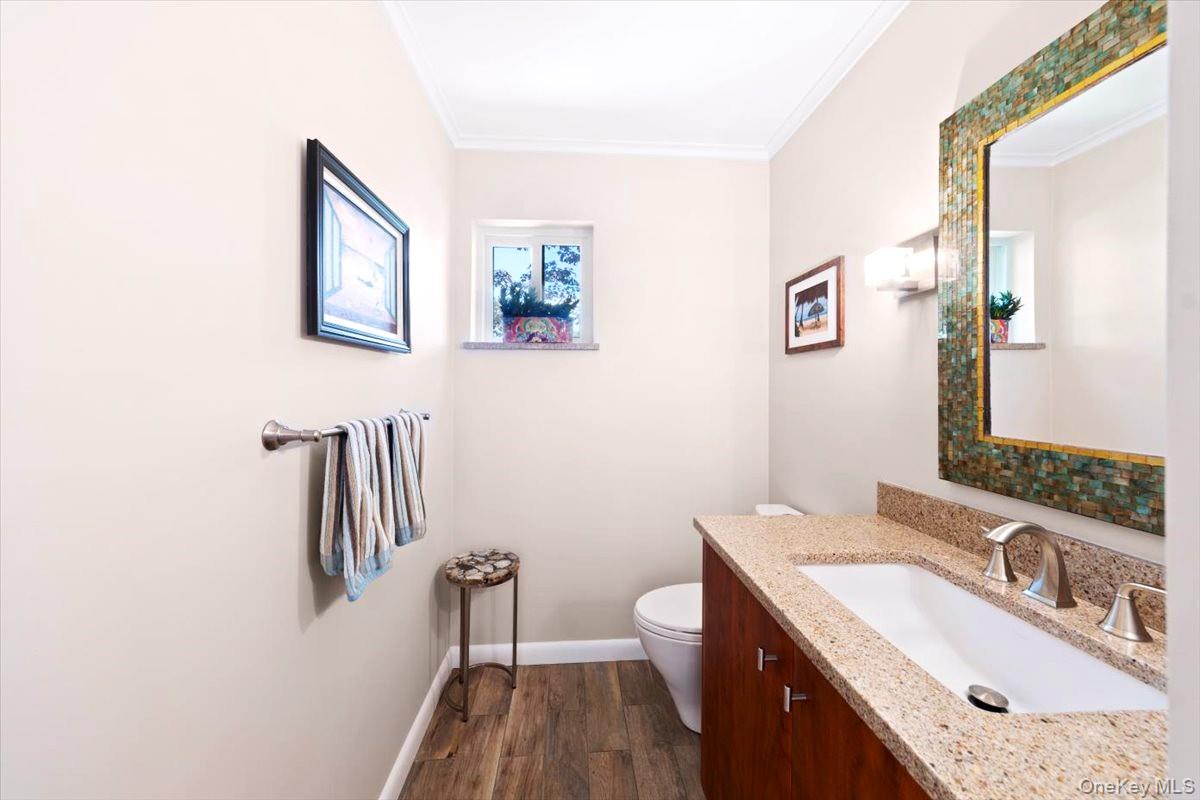 #20 photo, 301 Old Cedar Road, Hartsdale , NY 10530