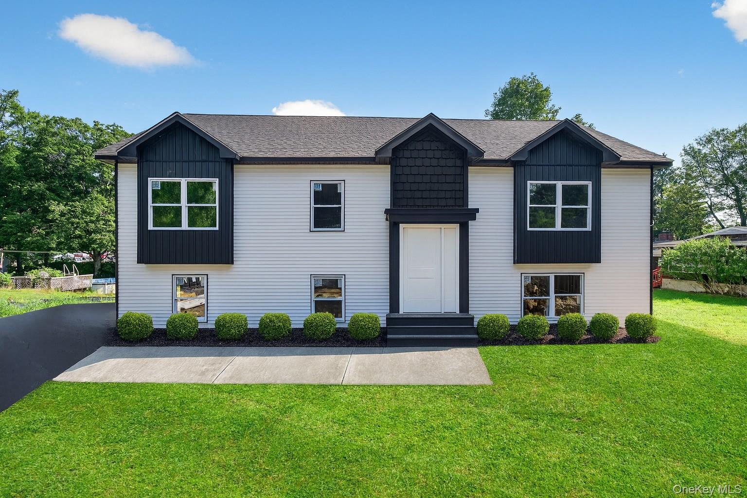 #1 photo, 12 Edgewood Drive, Monroe , NY 10926