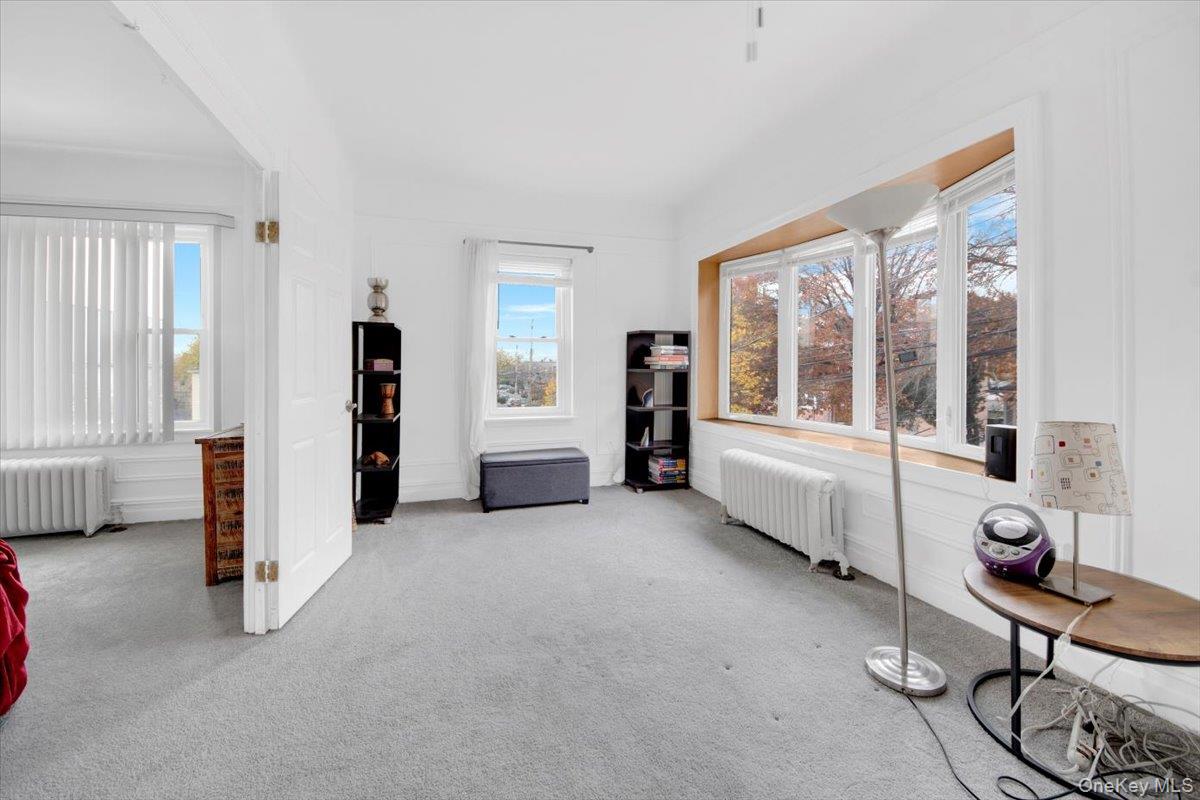 #18 photo, 1610 Hering Avenue, Bronx , NY 10461