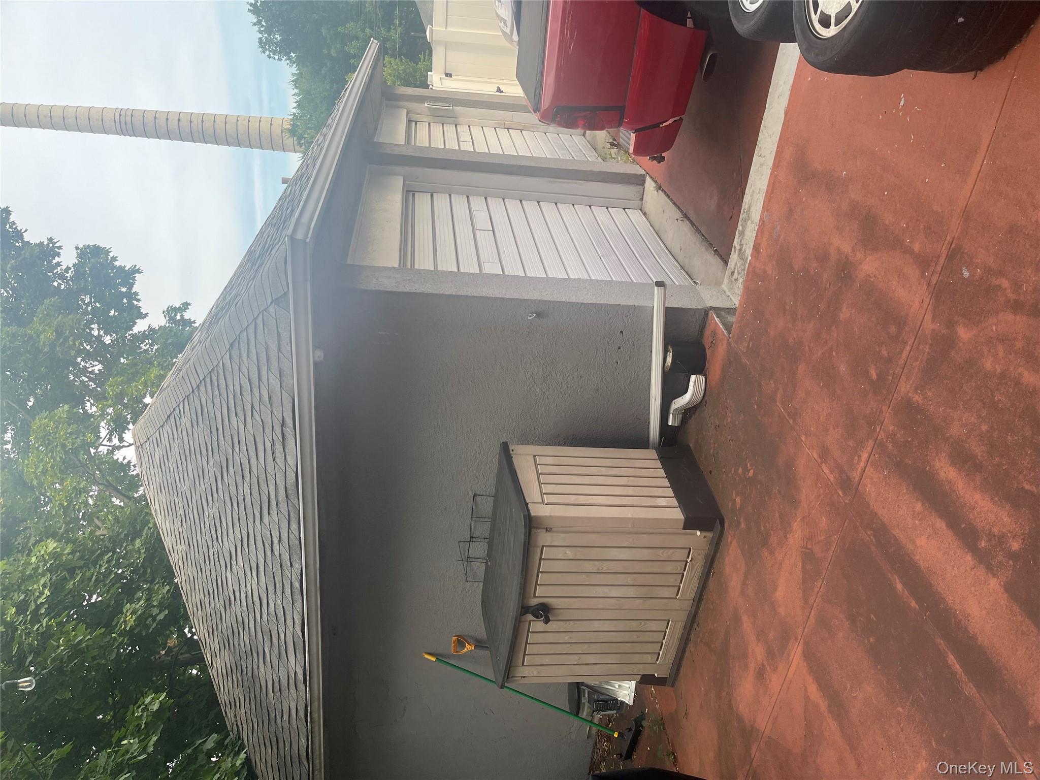 #7 photo, 1610 Hering Avenue, ブロンクス区 Bronx , NY 10461