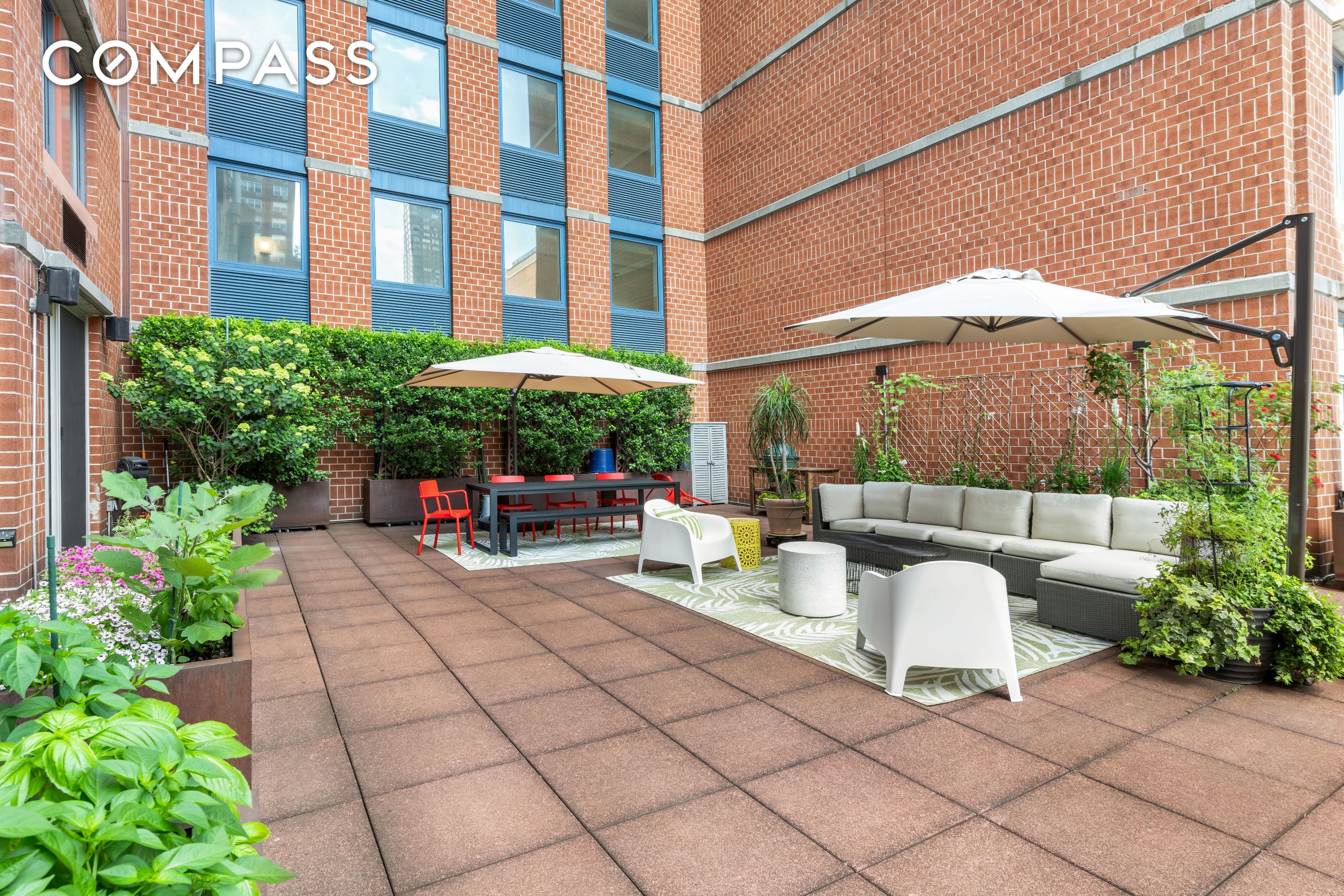 #9 photo, 404 E 76th Street, マンハッタン Lenox Hill , NY 10021