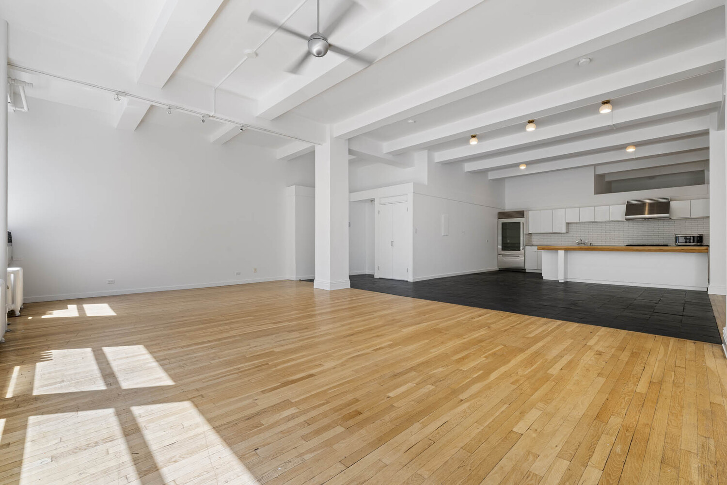 #13 photo, 534 LAGUARDIA Place, マンハッタン Greenwich Village , NY 10012