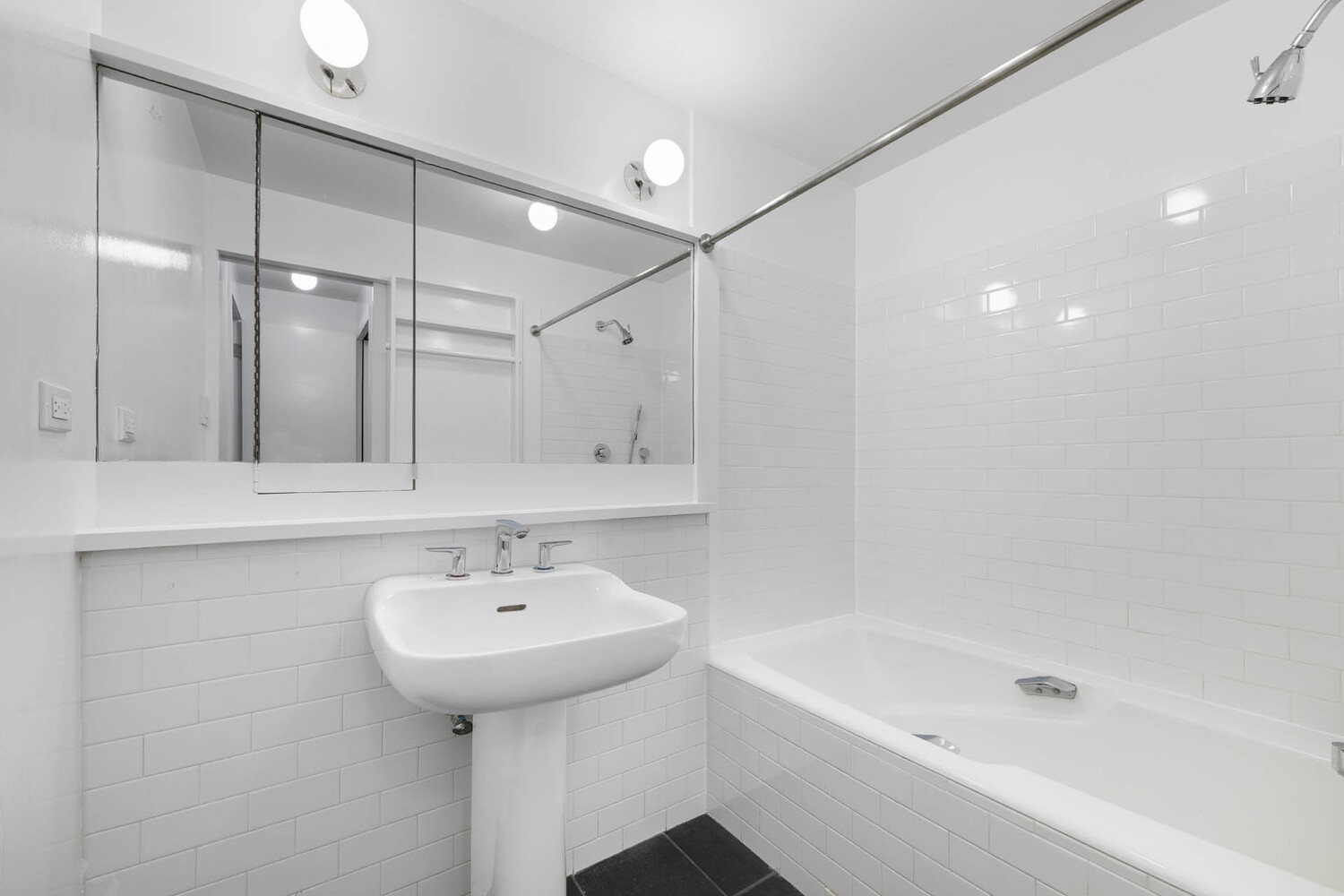 #16 photo, 534 LAGUARDIA Place, マンハッタン Greenwich Village , NY 10012