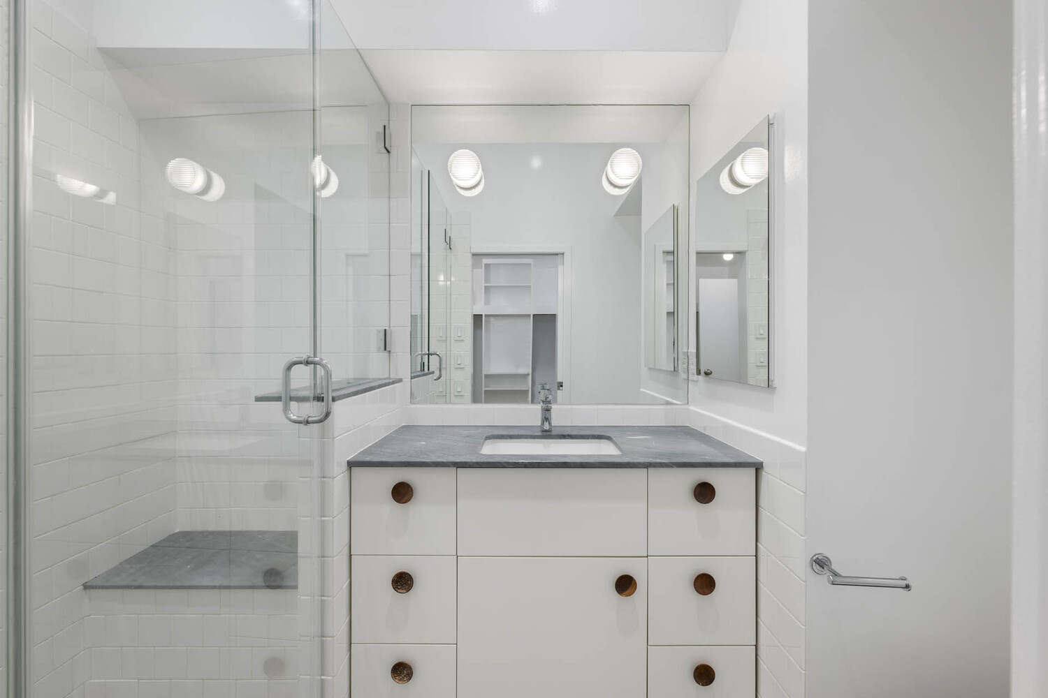 #18 photo, 534 LAGUARDIA Place, マンハッタン Greenwich Village , NY 10012