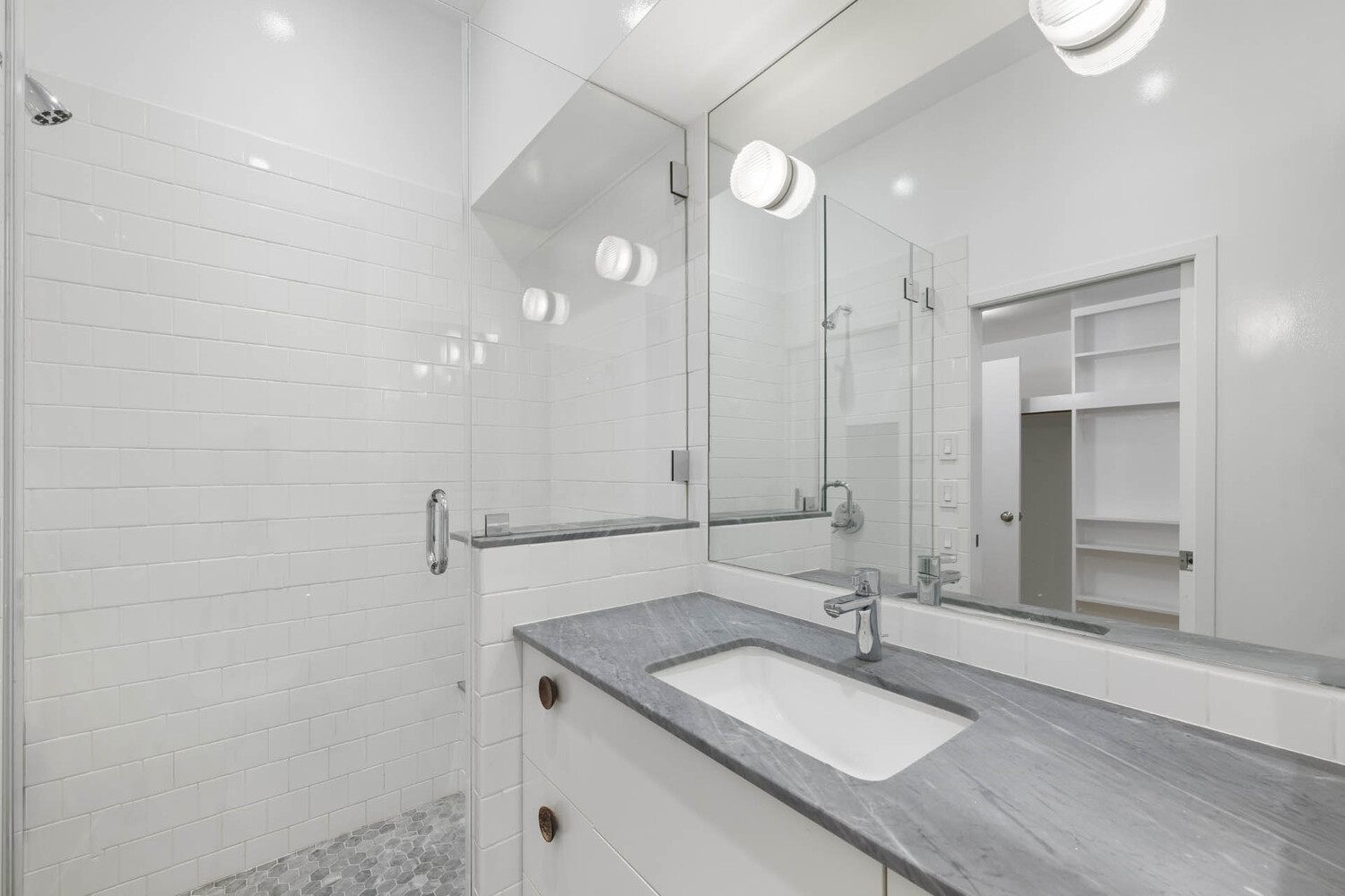 #19 photo, 534 LAGUARDIA Place, マンハッタン Greenwich Village , NY 10012