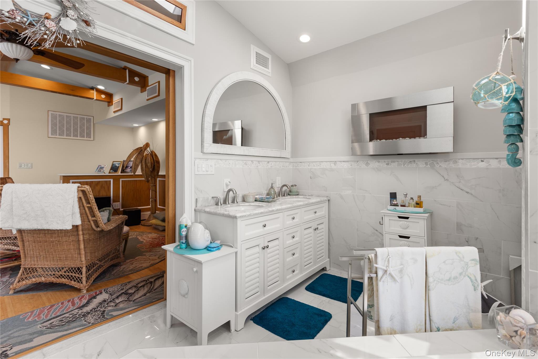 #11 photo, 91 Ocean Avenue, サフォーク郡 Bay Shore , NY 11706