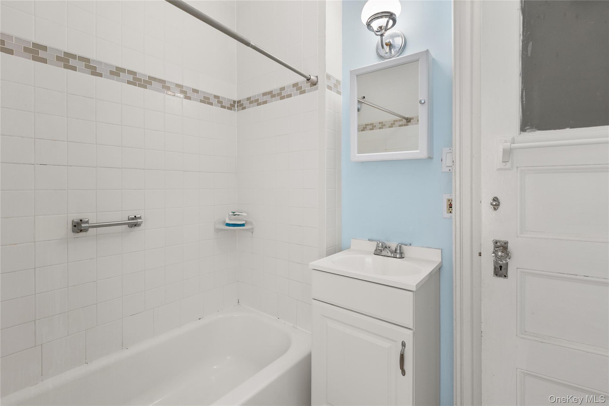 #13 photo, 91 Ocean Avenue, サフォーク郡 Bay Shore , NY 11706