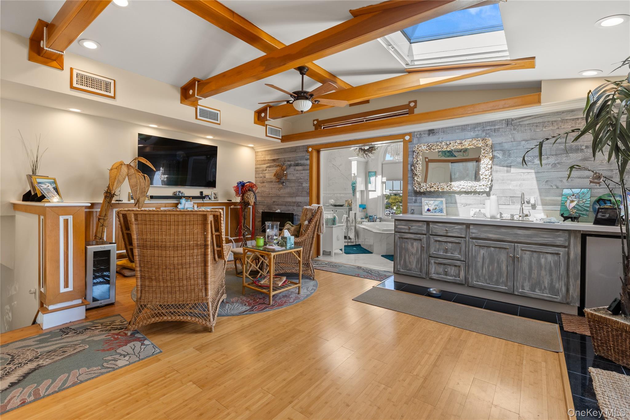 #5 photo, 91 Ocean Avenue, サフォーク郡 Bay Shore , NY 11706