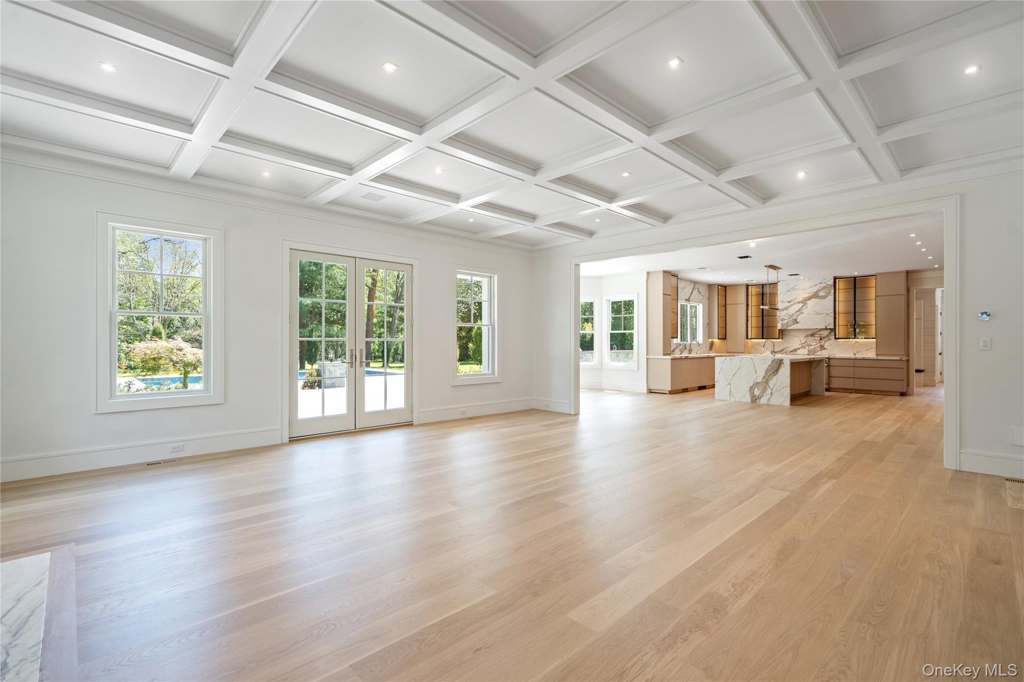 #12 photo, 8 Dogwood Hill, ナッソー郡 Brookville , NY 11545