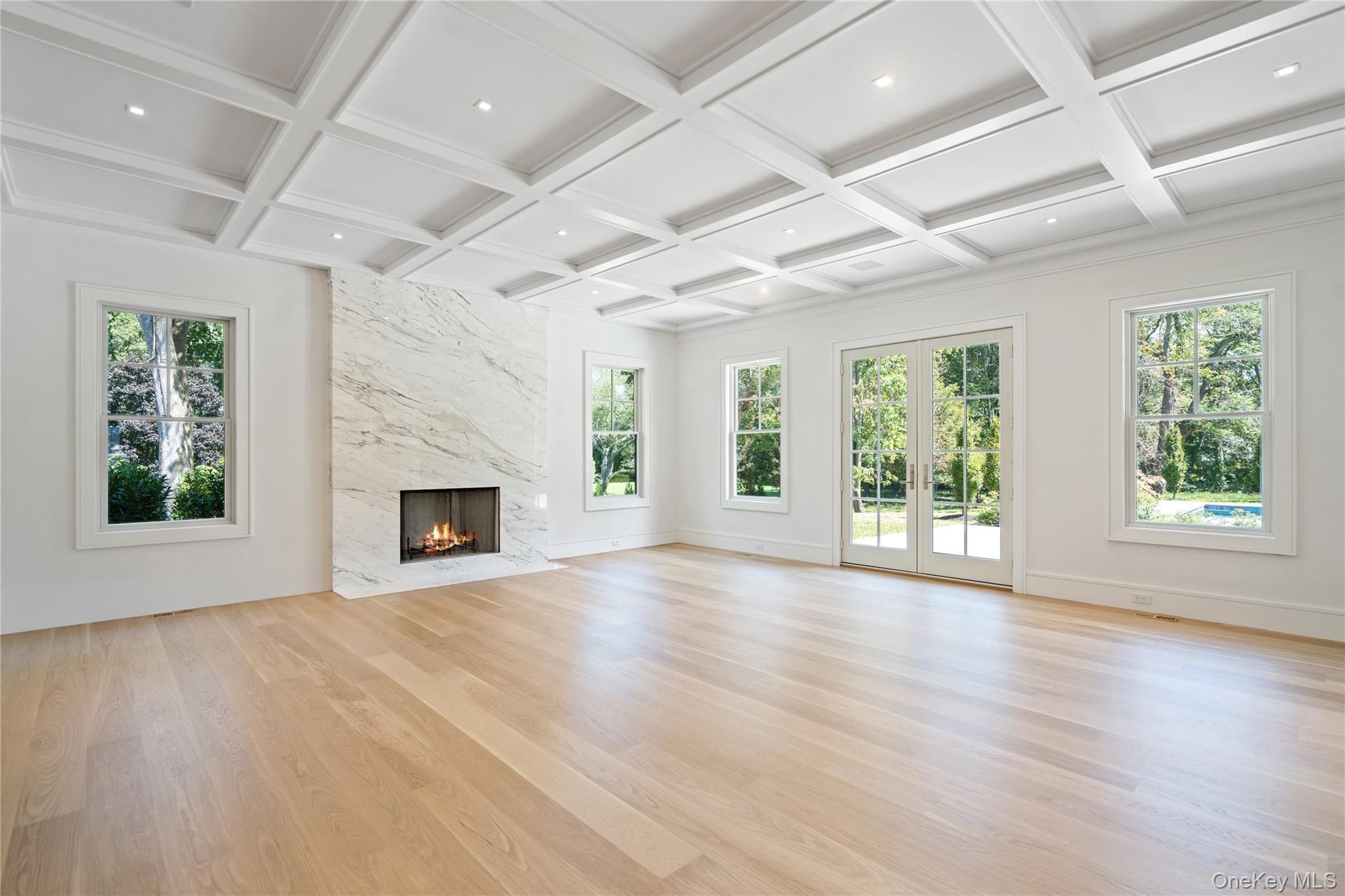 #13 photo, 8 Dogwood Hill, ナッソー郡 Brookville , NY 11545