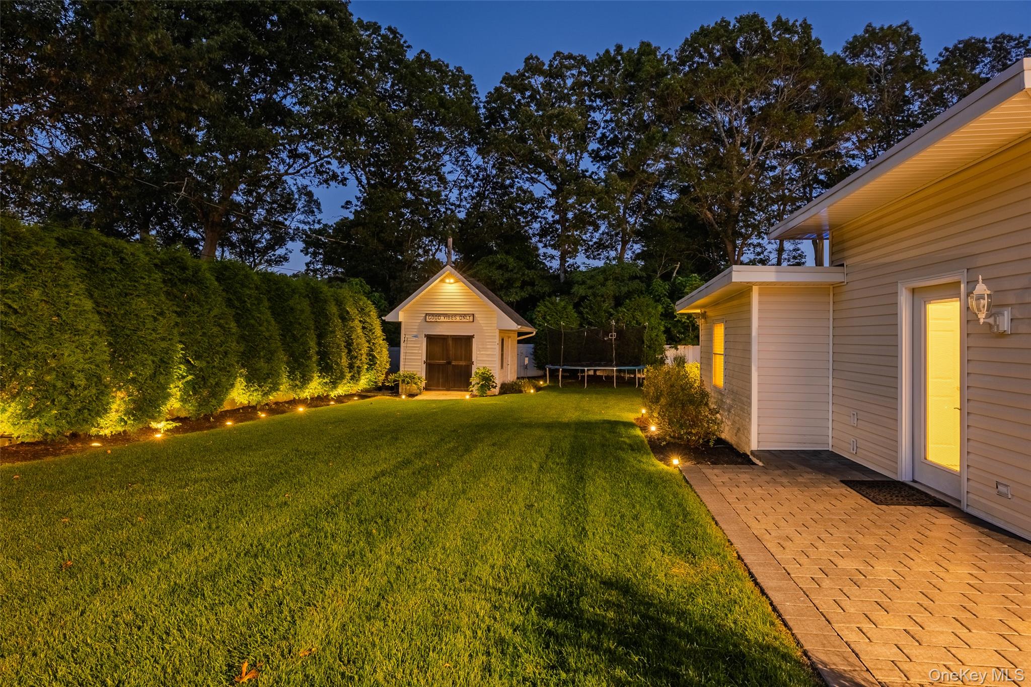 #19 photo, 42 Revilo Avenue, サフォーク郡 Shirley , NY 11967