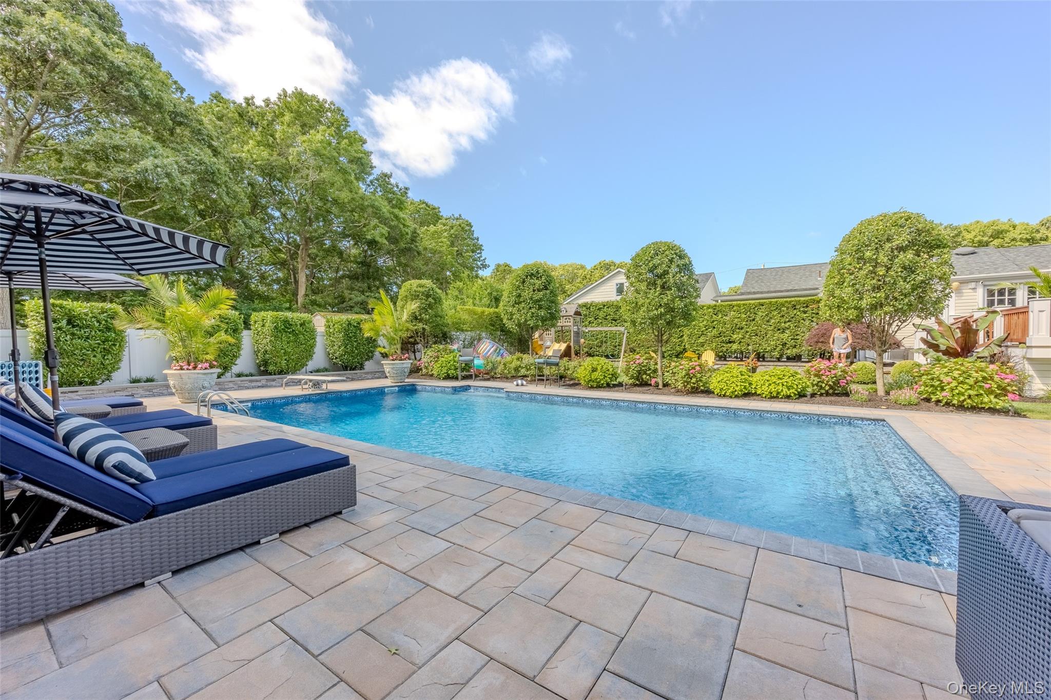 #3 photo, 42 Revilo Avenue, サフォーク郡 Shirley , NY 11967