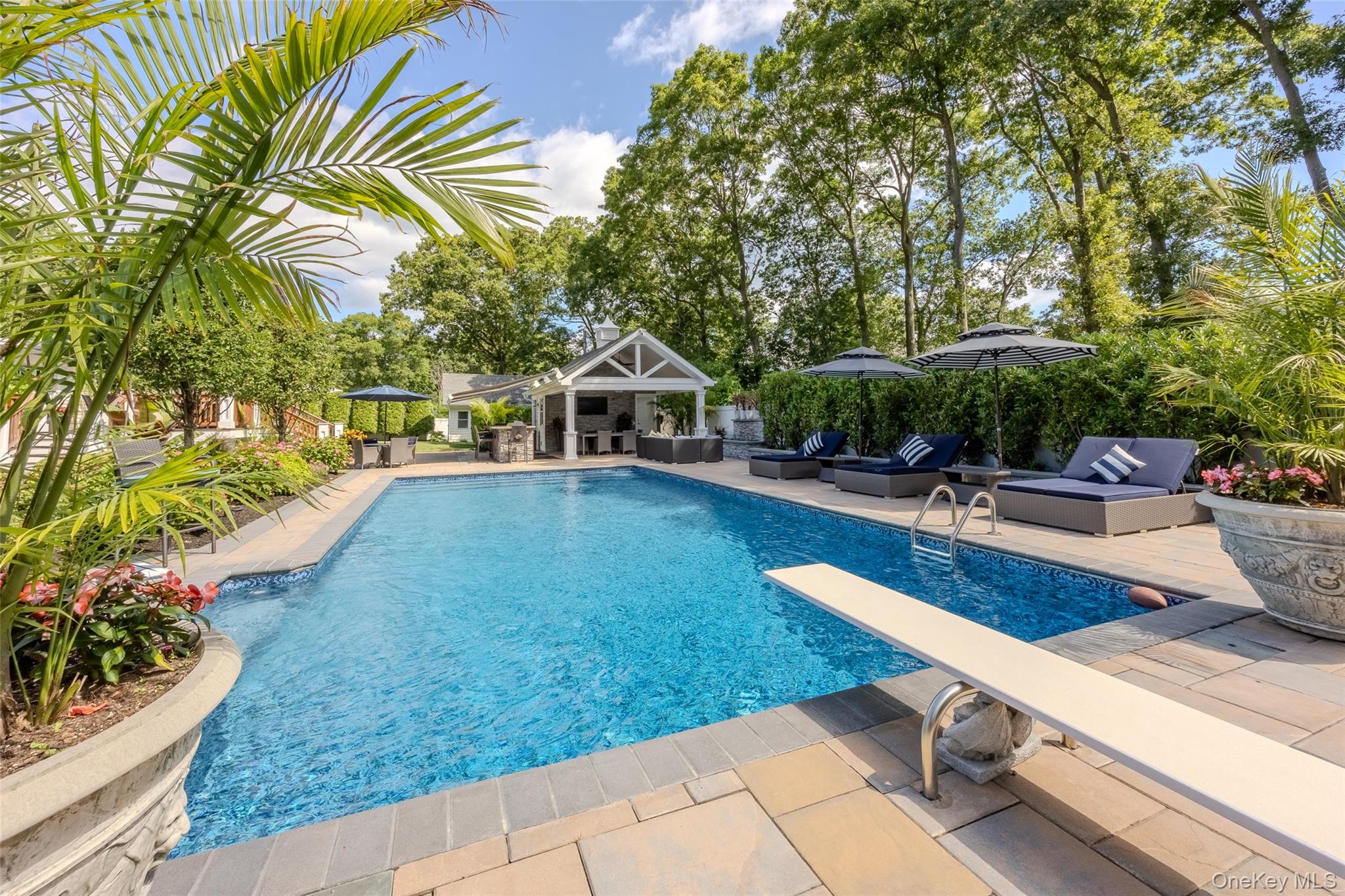 #4 photo, 42 Revilo Avenue, サフォーク郡 Shirley , NY 11967