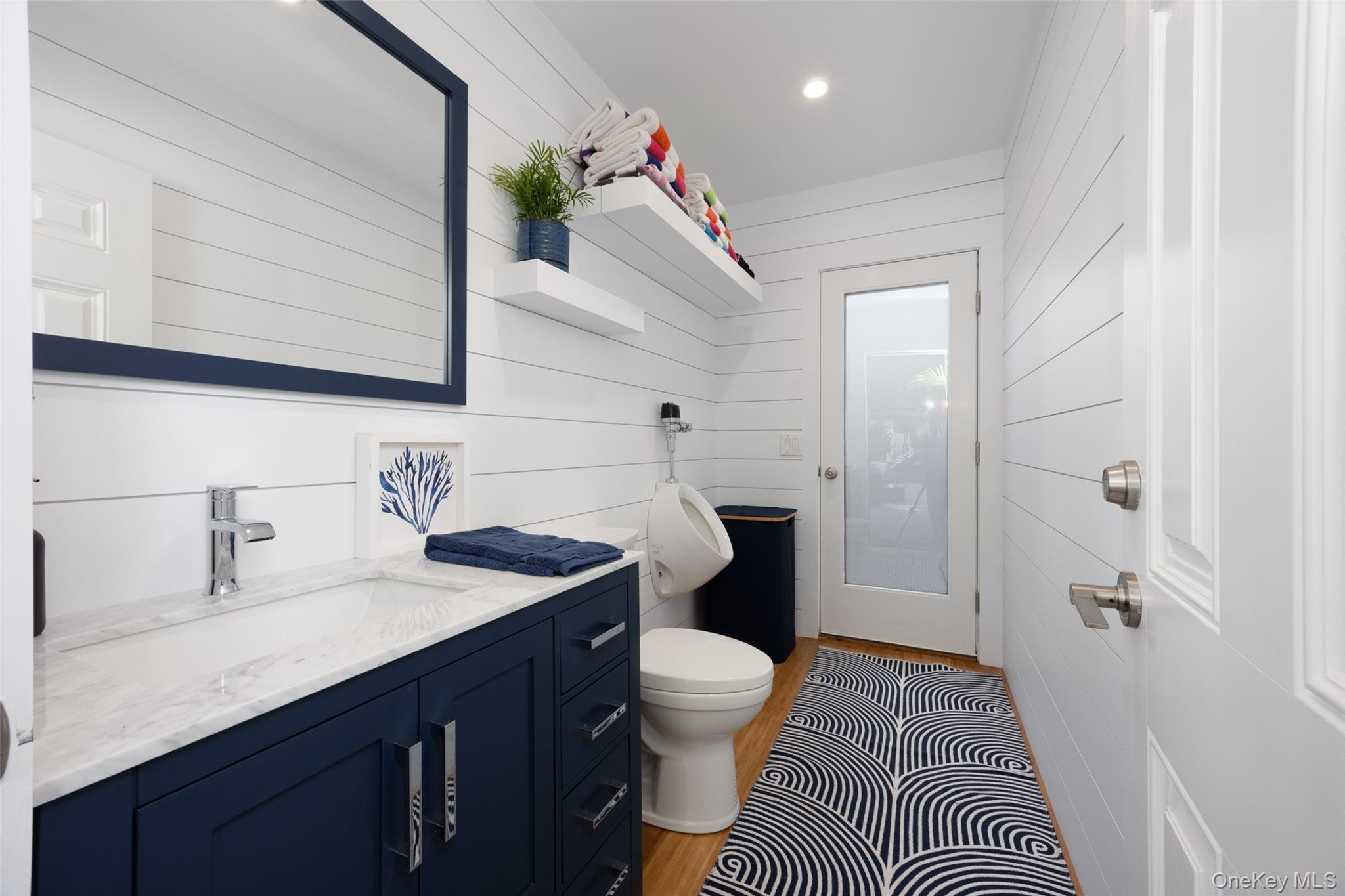 #9 photo, 42 Revilo Avenue, サフォーク郡 Shirley , NY 11967