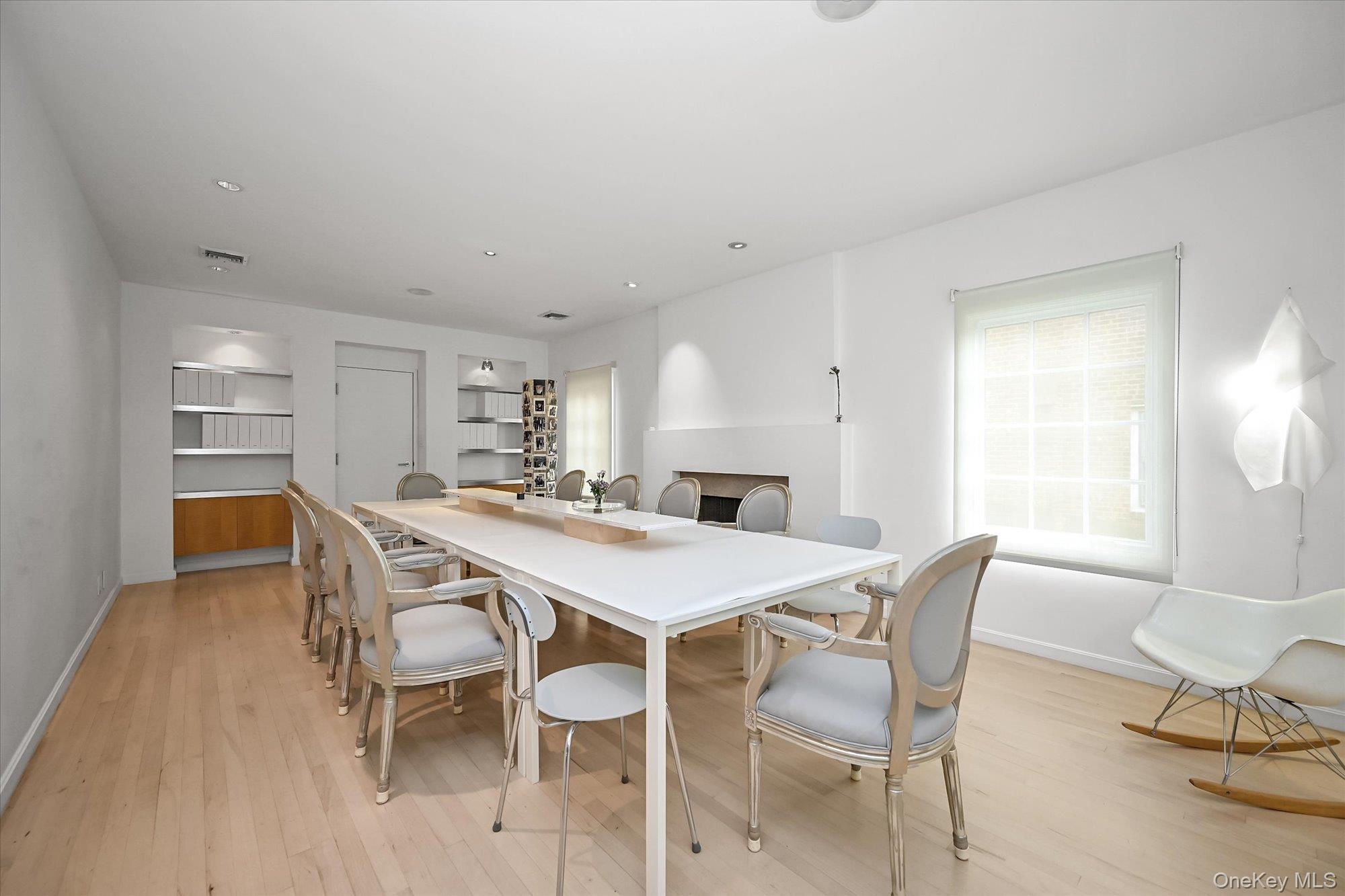 #4 photo, 30 & 16 Beechwood Drive, ナッソー郡 Lawrence , NY 11559