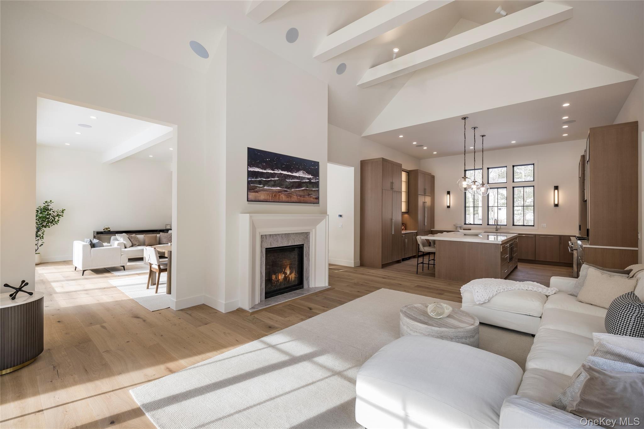 #8 photo, 33 Harbor View Drive, Саффолк ‖ East Hampton , NY 11937