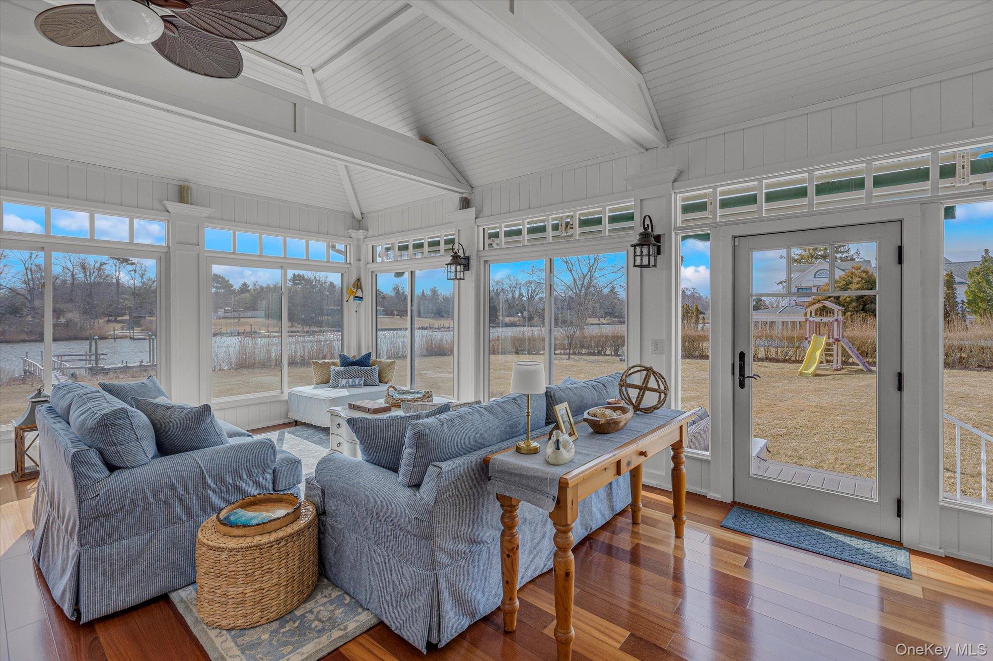 #14 photo, 67 Lake Avenue, サフォーク郡 Center Moriches , NY 11934