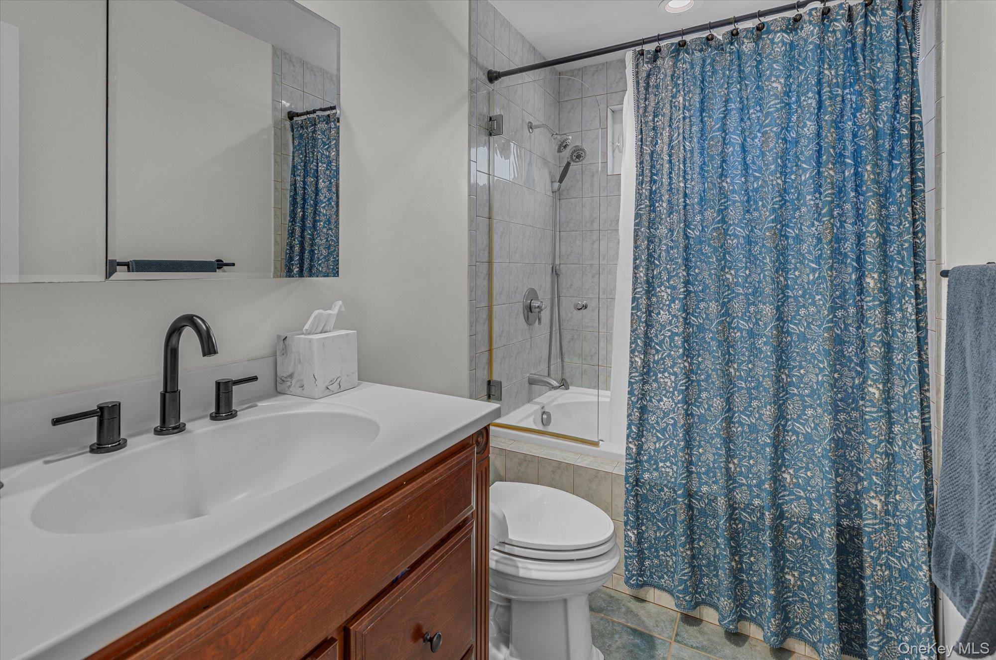 #20 photo, 67 Lake Avenue, サフォーク郡 Center Moriches , NY 11934