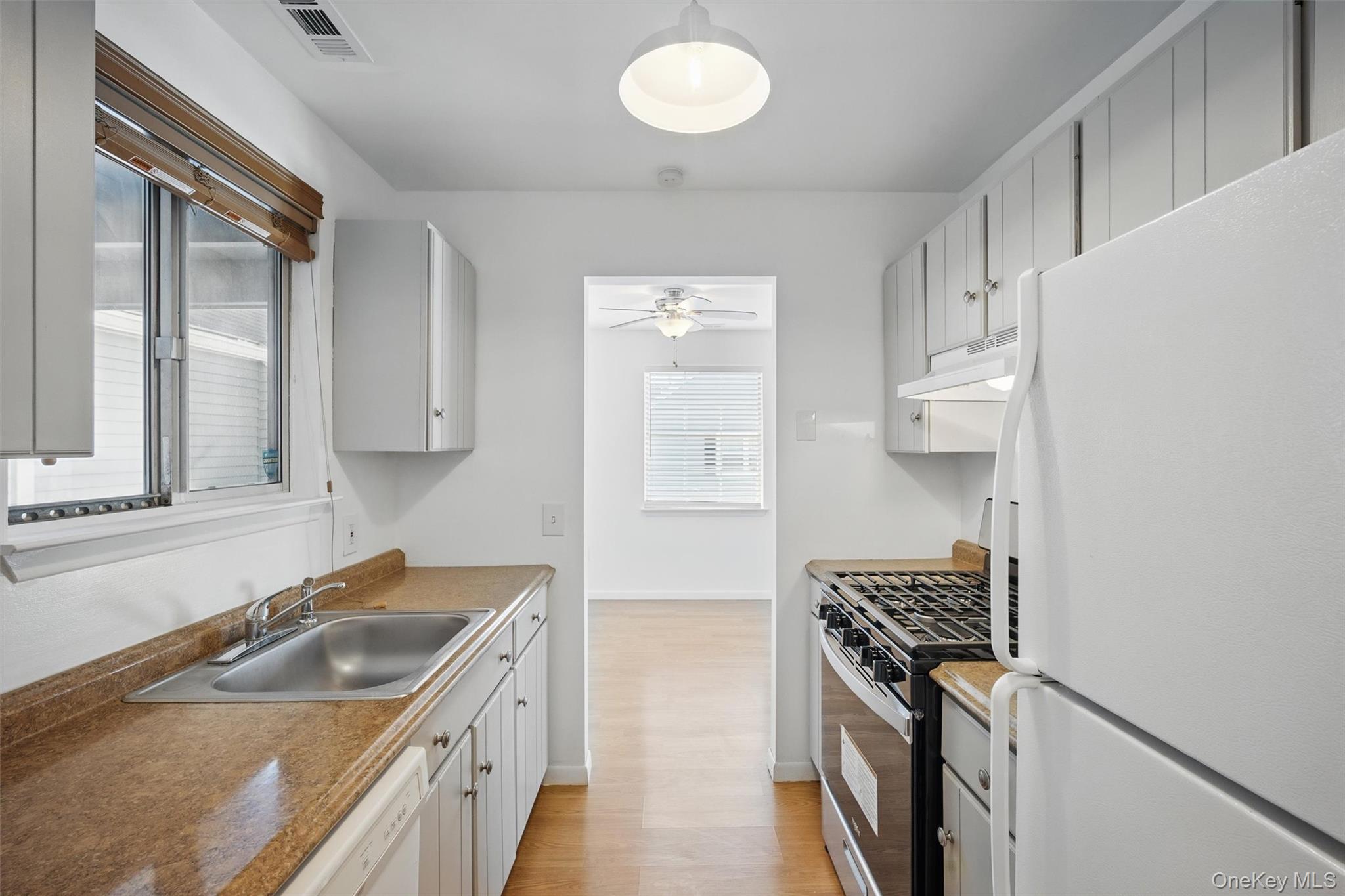 #13 photo, 201 Commons Way Unit E, Fishkill , NY 12524