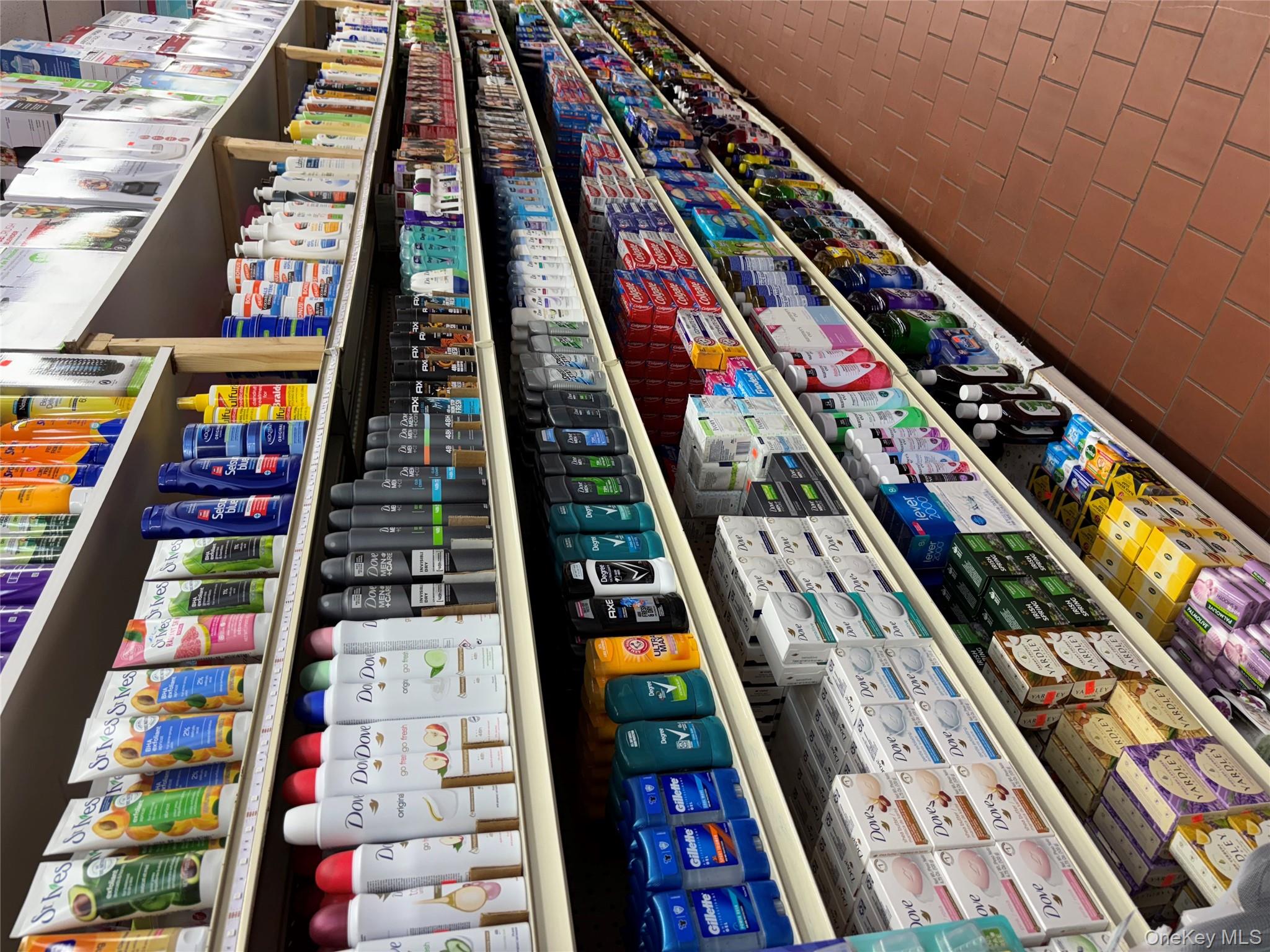 #5 photo, 3036 buhre Ave, ブロンクス区 Bronx , NY 10461