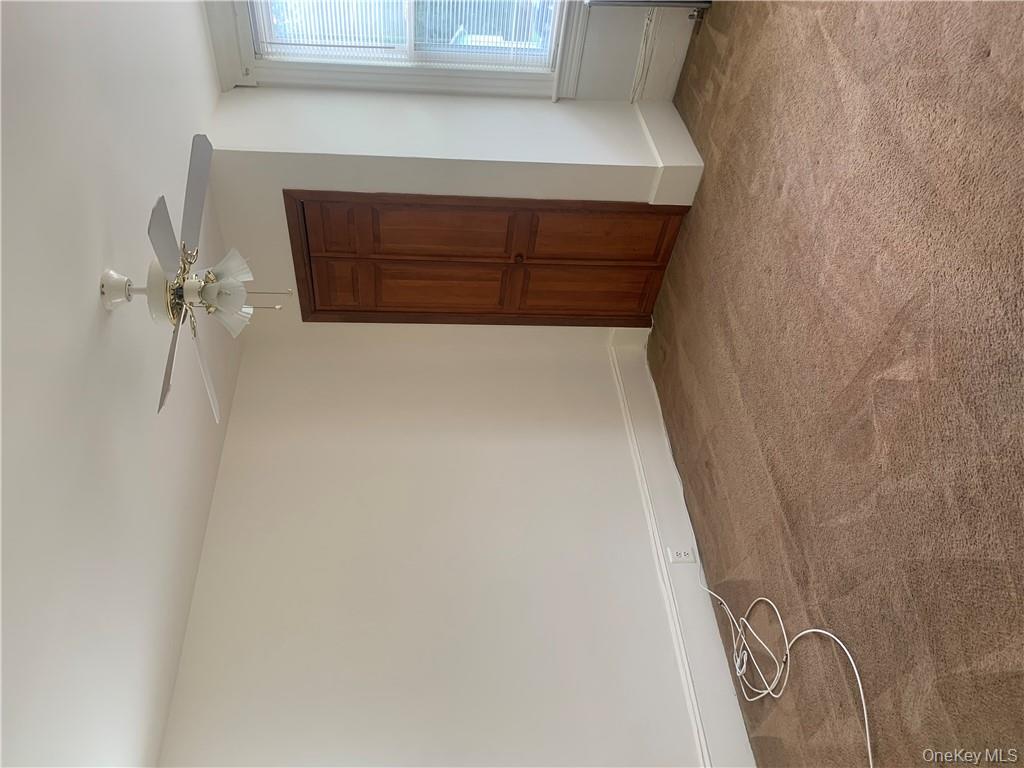 #3 photo, 8 W Crooked Hill Road, Pearl River , NY 10965