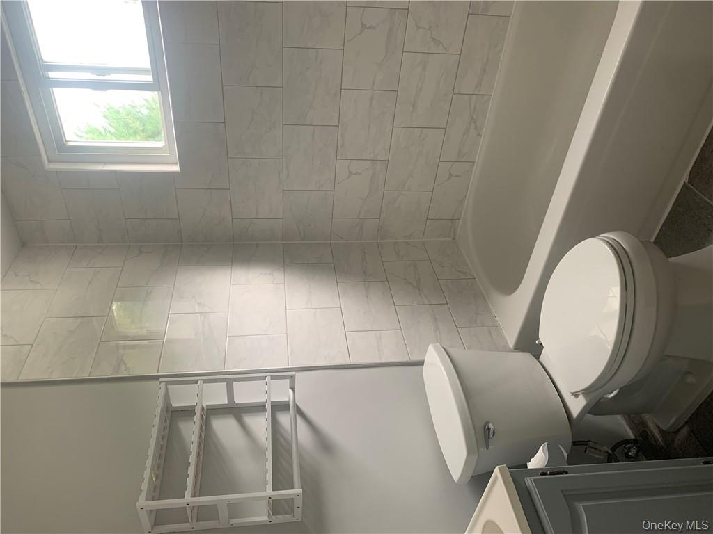 #5 photo, 8 W Crooked Hill Road, Pearl River , NY 10965