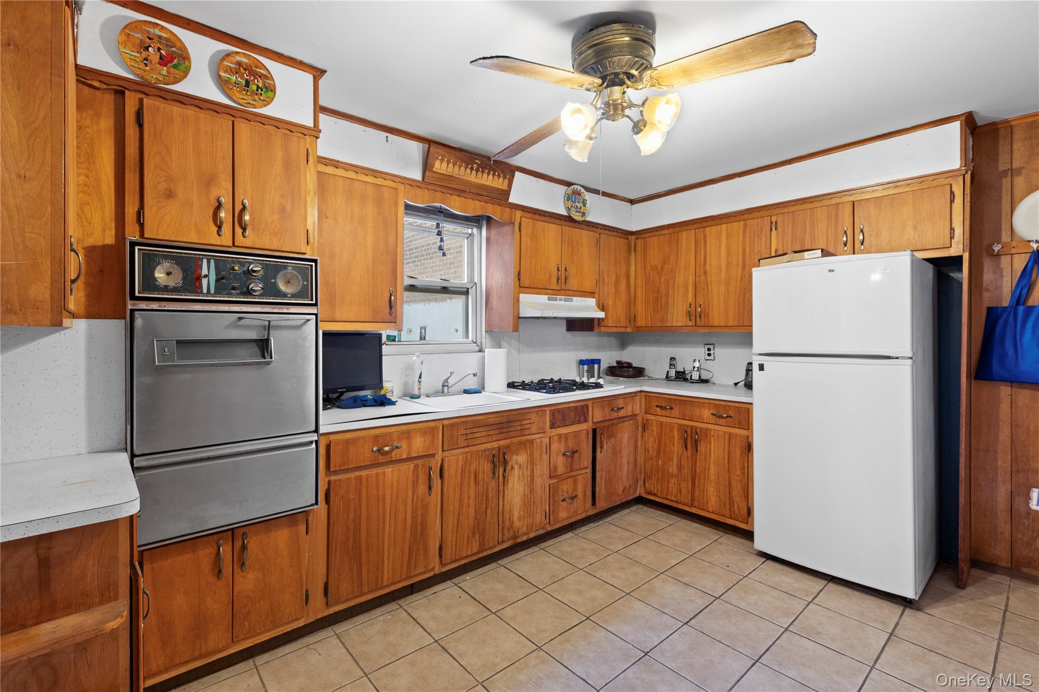 #12 photo, 64-41 Wetherole Street, Rego Park , NY 11374