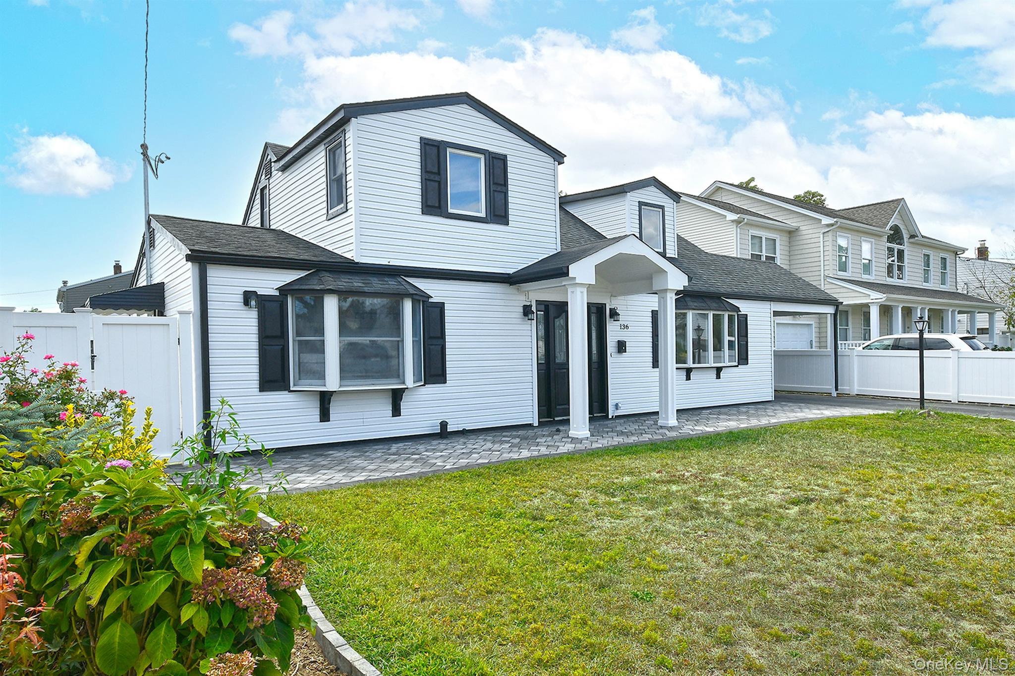 #1 photo, 136 Reiss Avenue, ナッソー郡 Massapequa Park , NY 11762