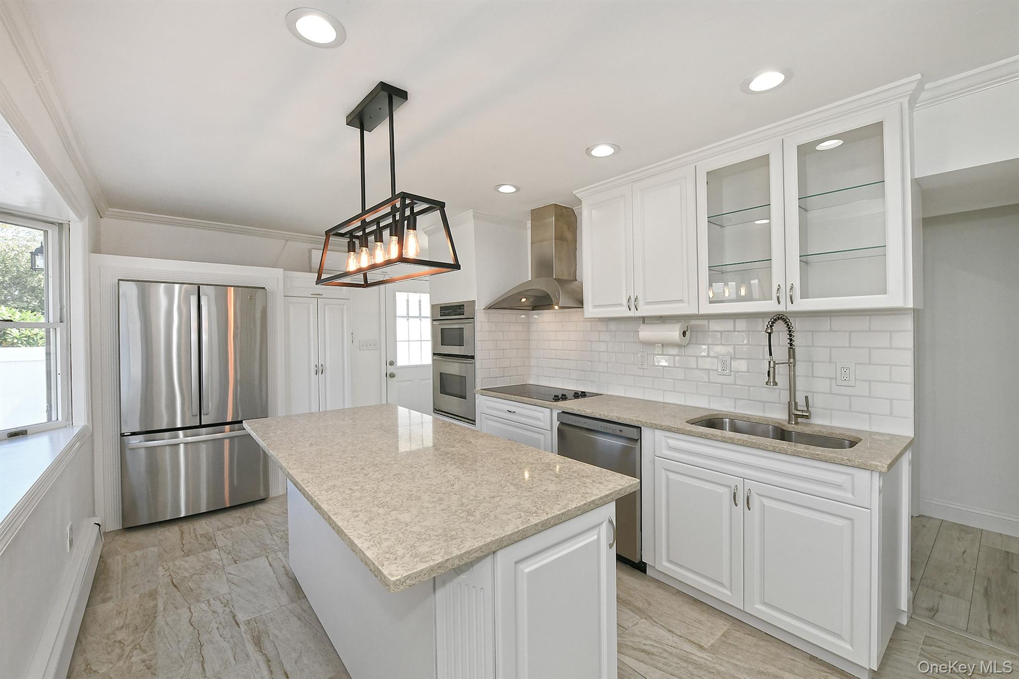 #12 photo, 136 Reiss Avenue, ナッソー郡 Massapequa Park , NY 11762