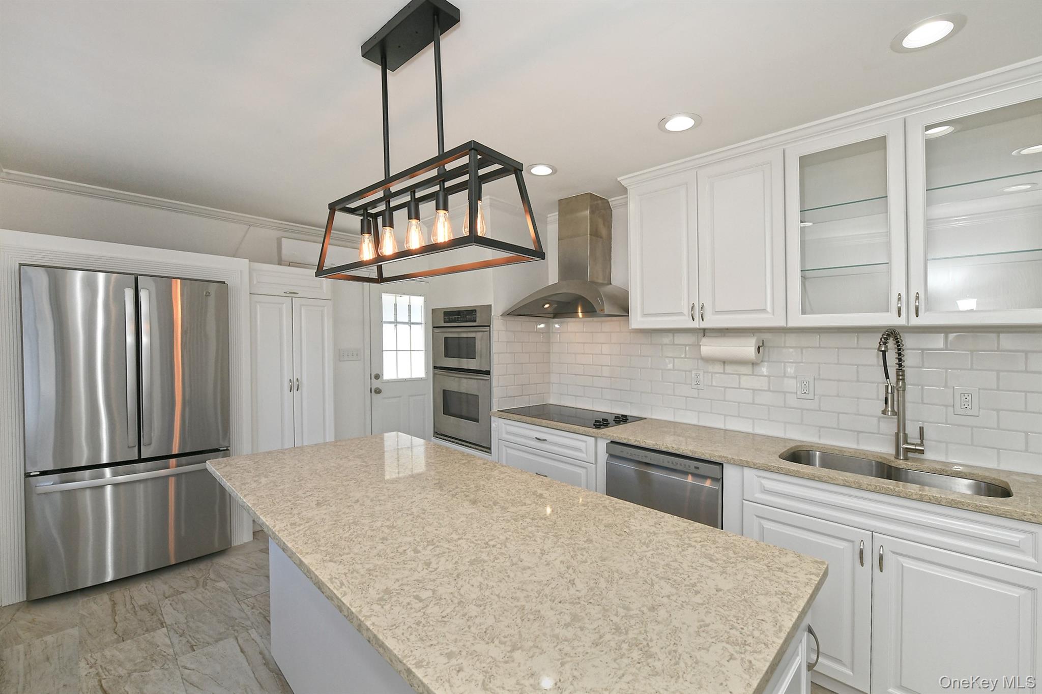 #14 photo, 136 Reiss Avenue, ナッソー郡 Massapequa Park , NY 11762