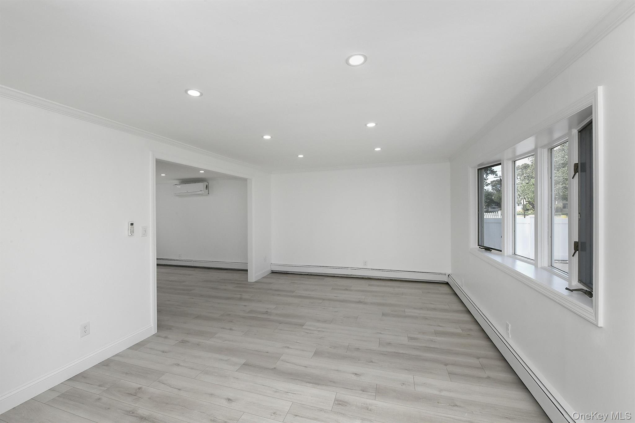 #18 photo, 136 Reiss Avenue, ナッソー郡 Massapequa Park , NY 11762