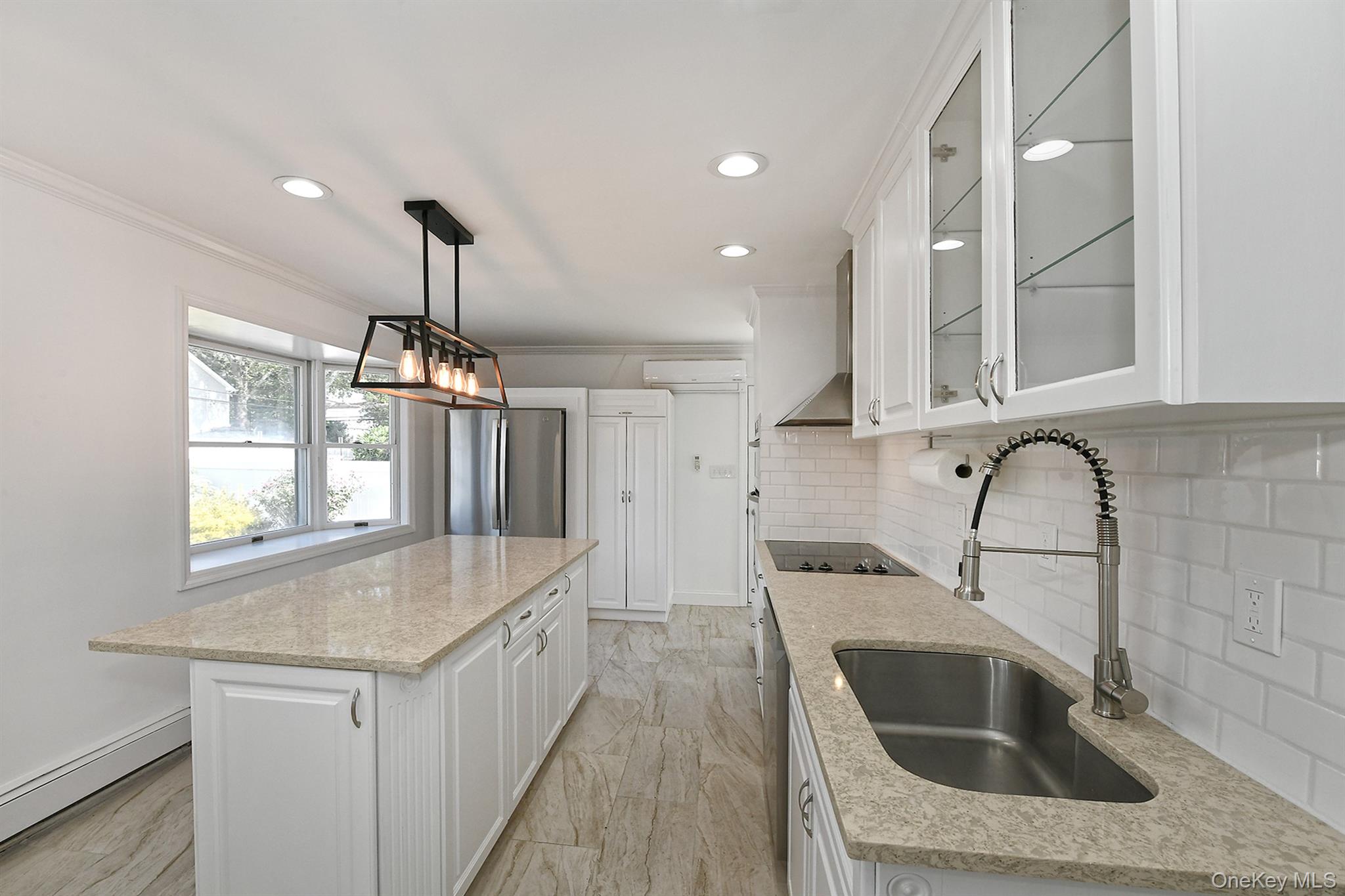 #9 photo, 136 Reiss Avenue, ナッソー郡 Massapequa Park , NY 11762